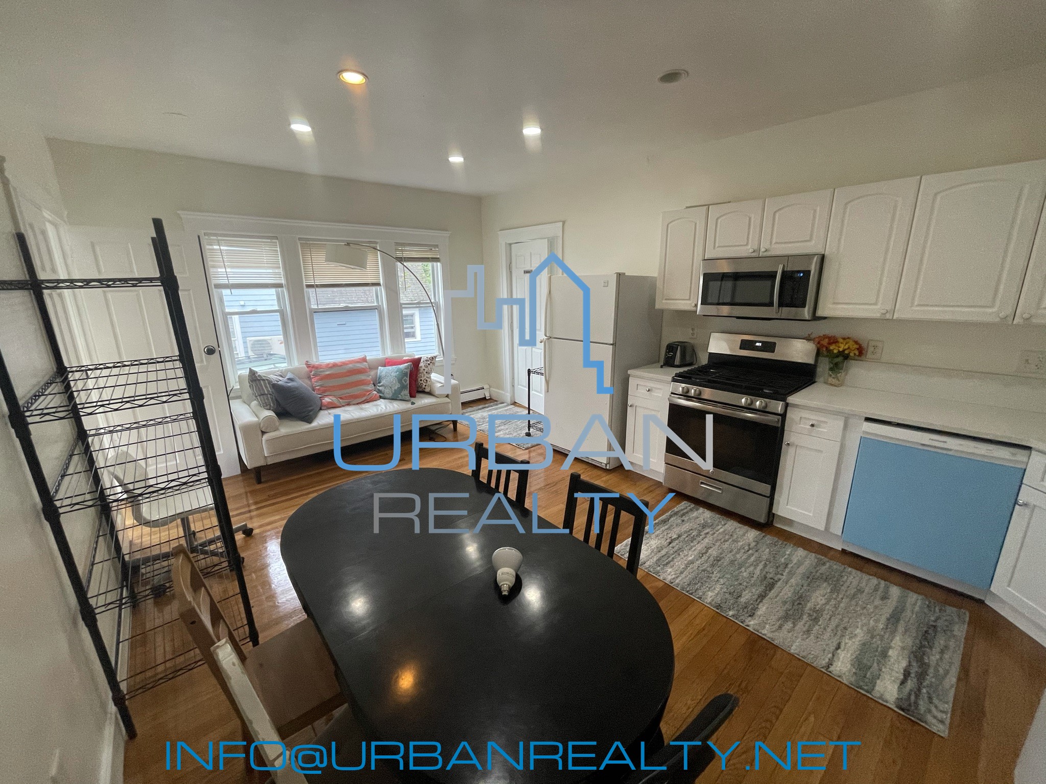 62 Algonquin Rd, Newton