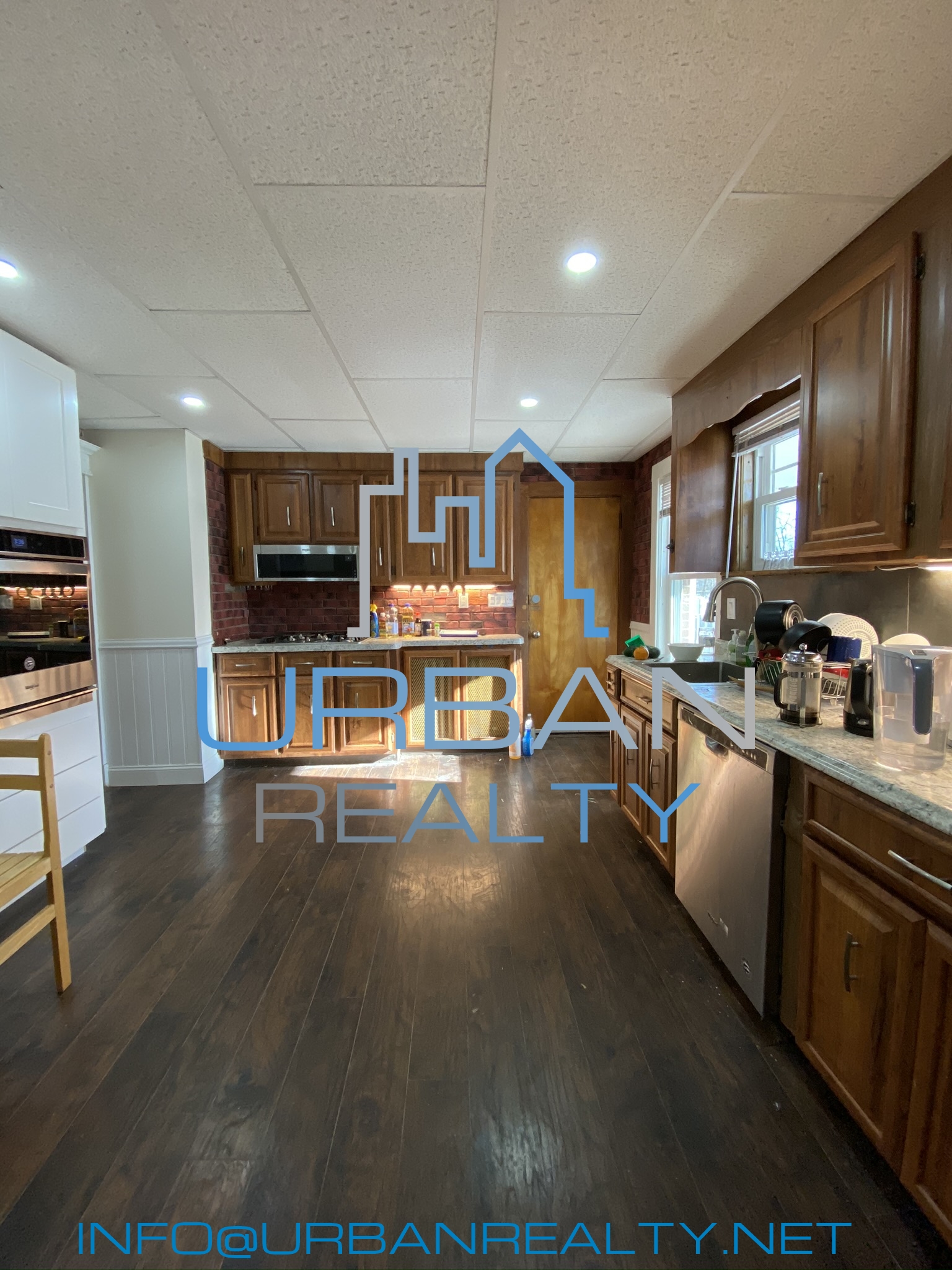 200 Commonwealth Ave, Chestnut Hill (Newton)