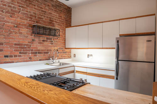 101 Cedar St, Roxbury