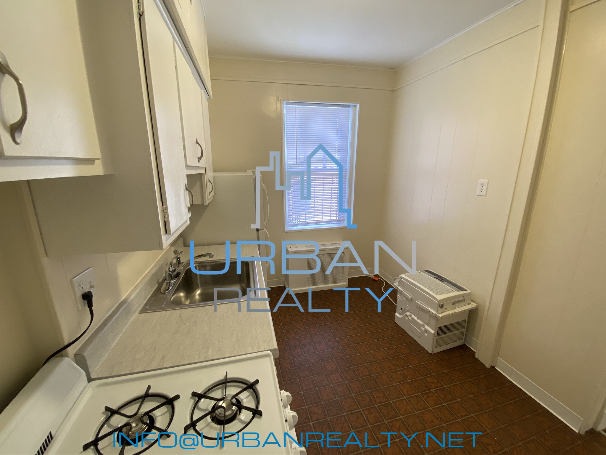 2001 Commonwealth Ave, Brighton