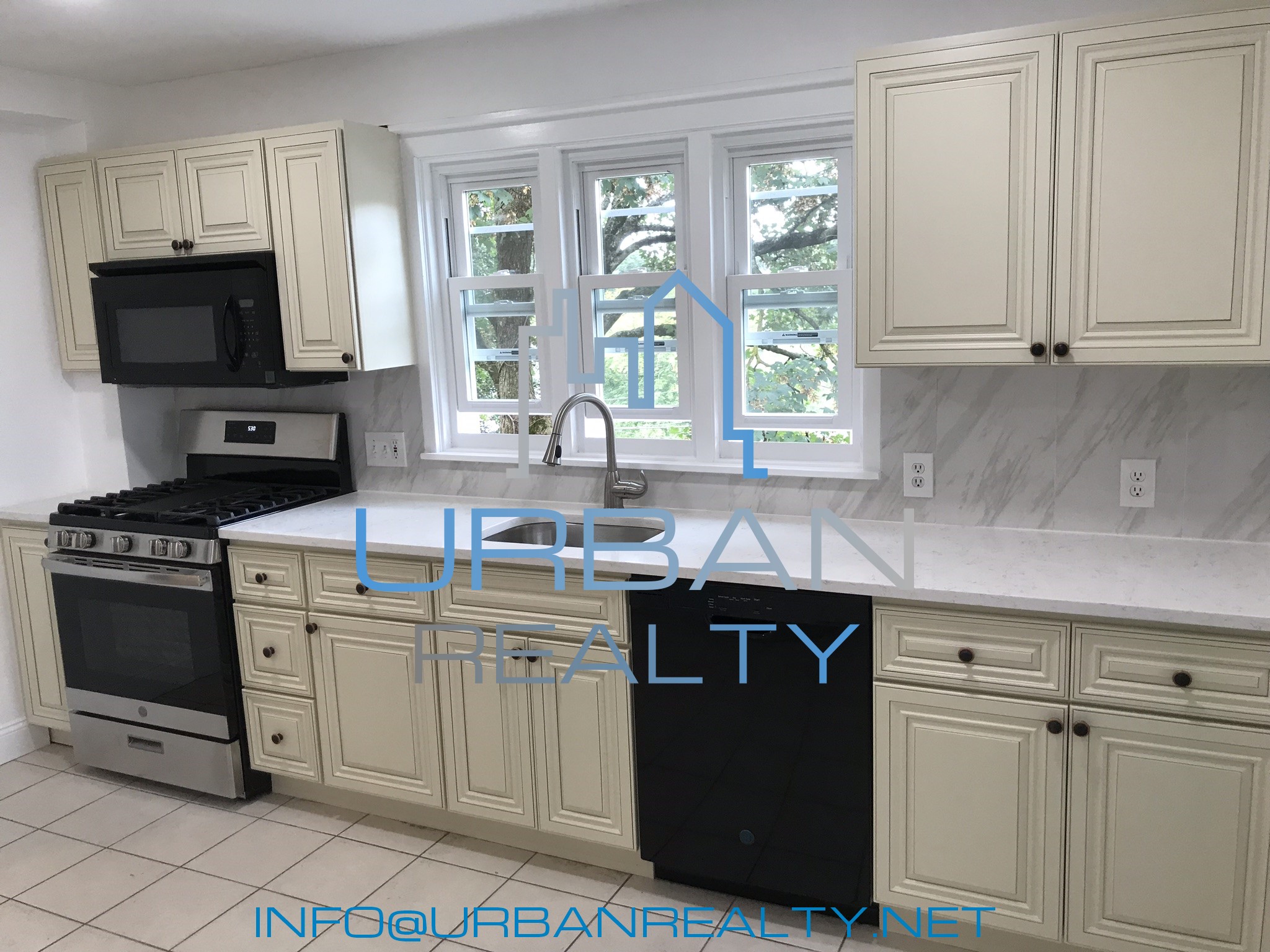 116 Lake St, Brighton