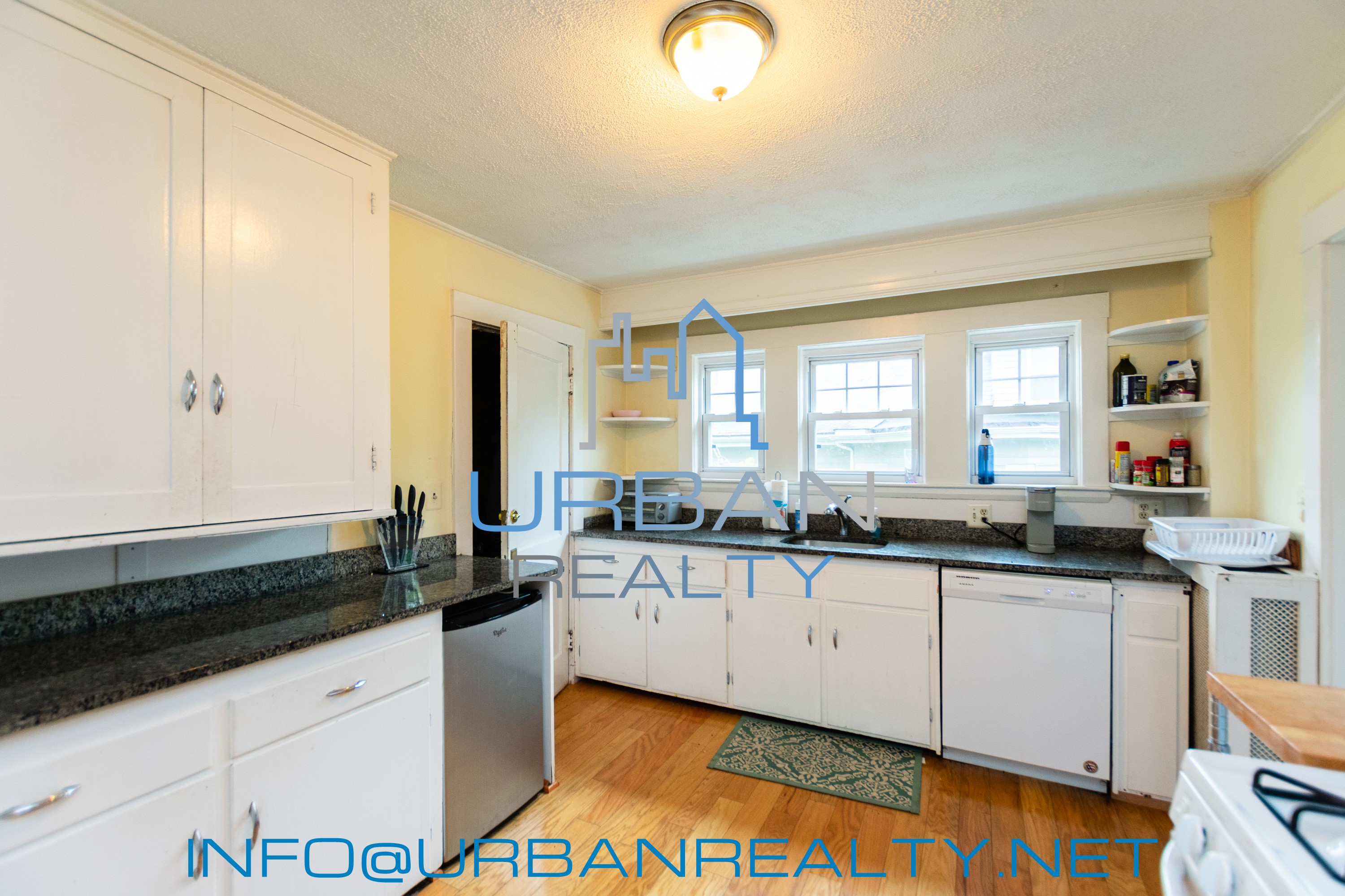 299 Foster St, Brighton