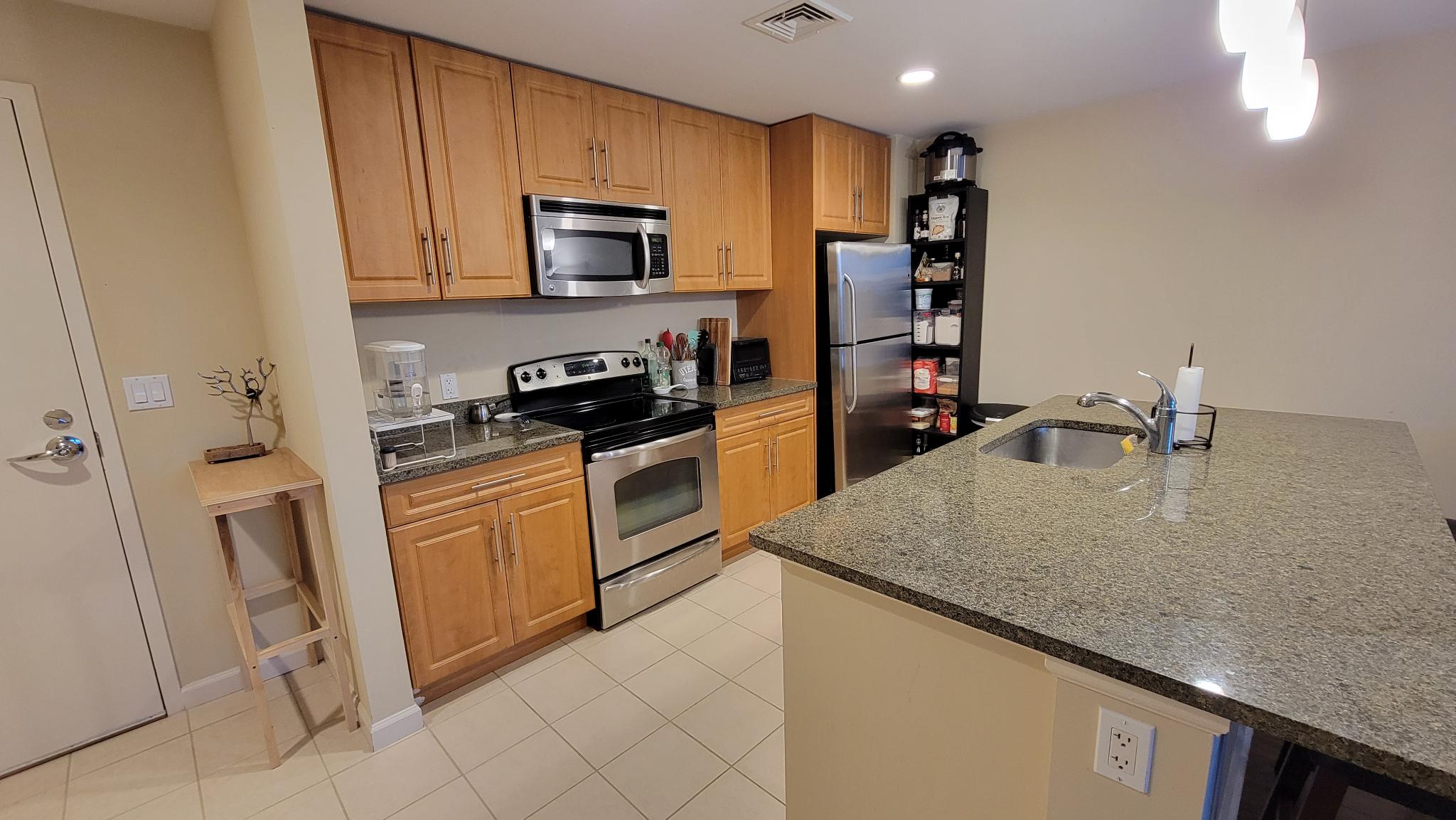 10 Overlook Ridge Dr, Malden