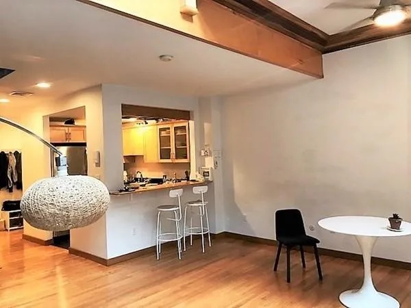 287 Hanover St, North End