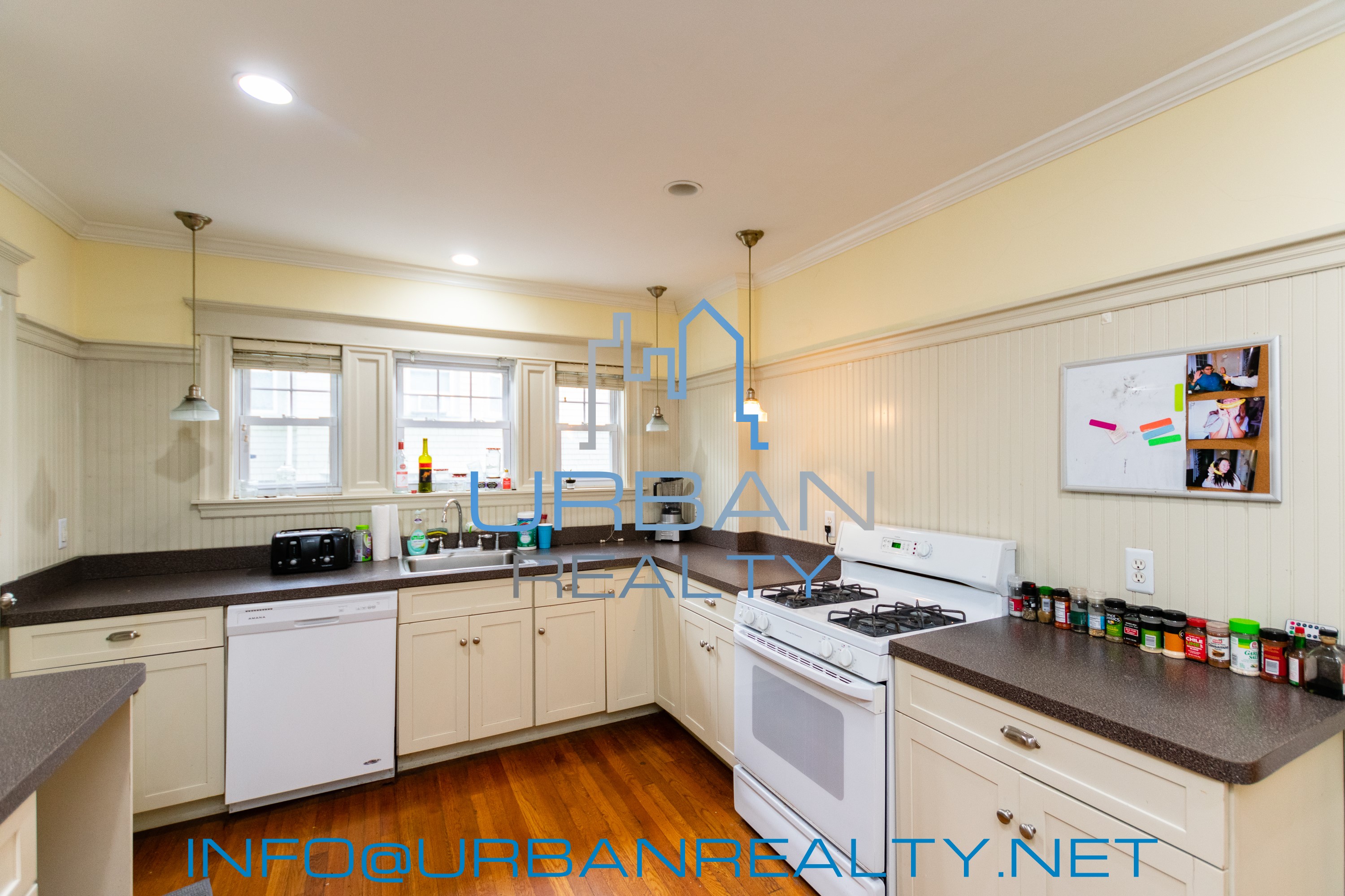 299 Foster St, Brighton