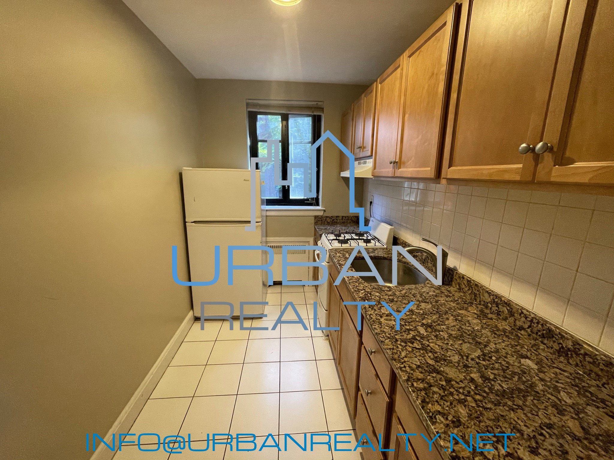 65 Strathmore Rd, Brighton