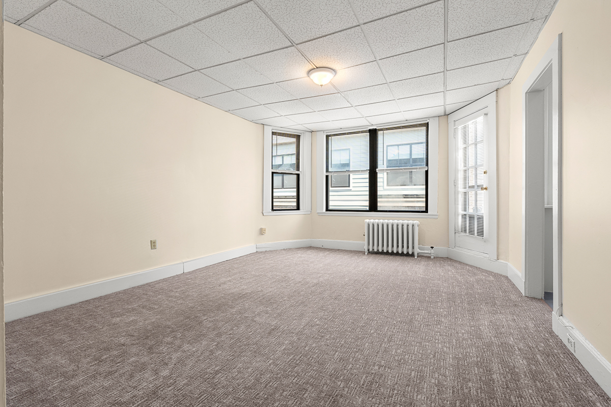 126 Babcock St, North Brookline