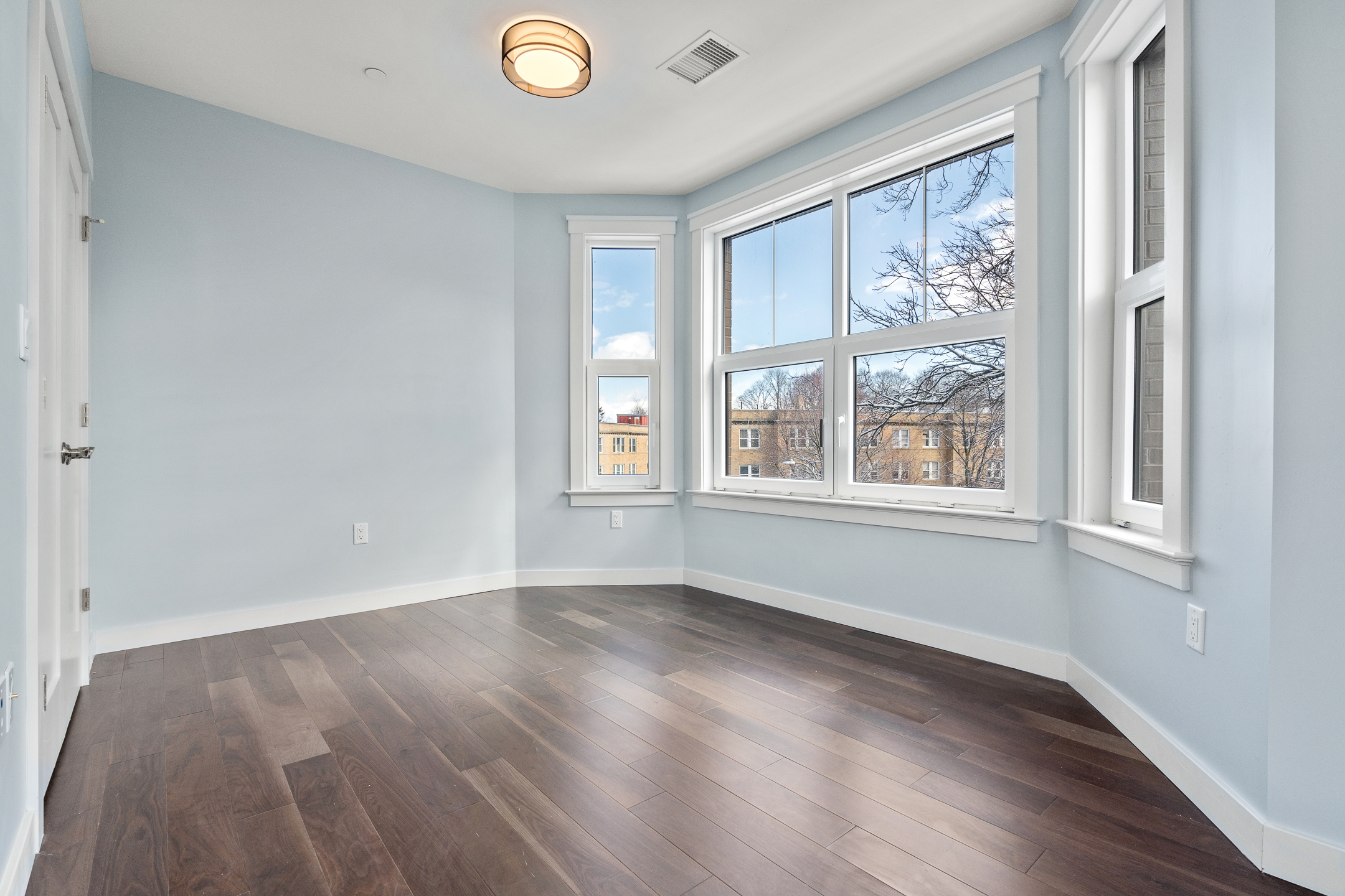 136 Babcock St, Coolidge Corner