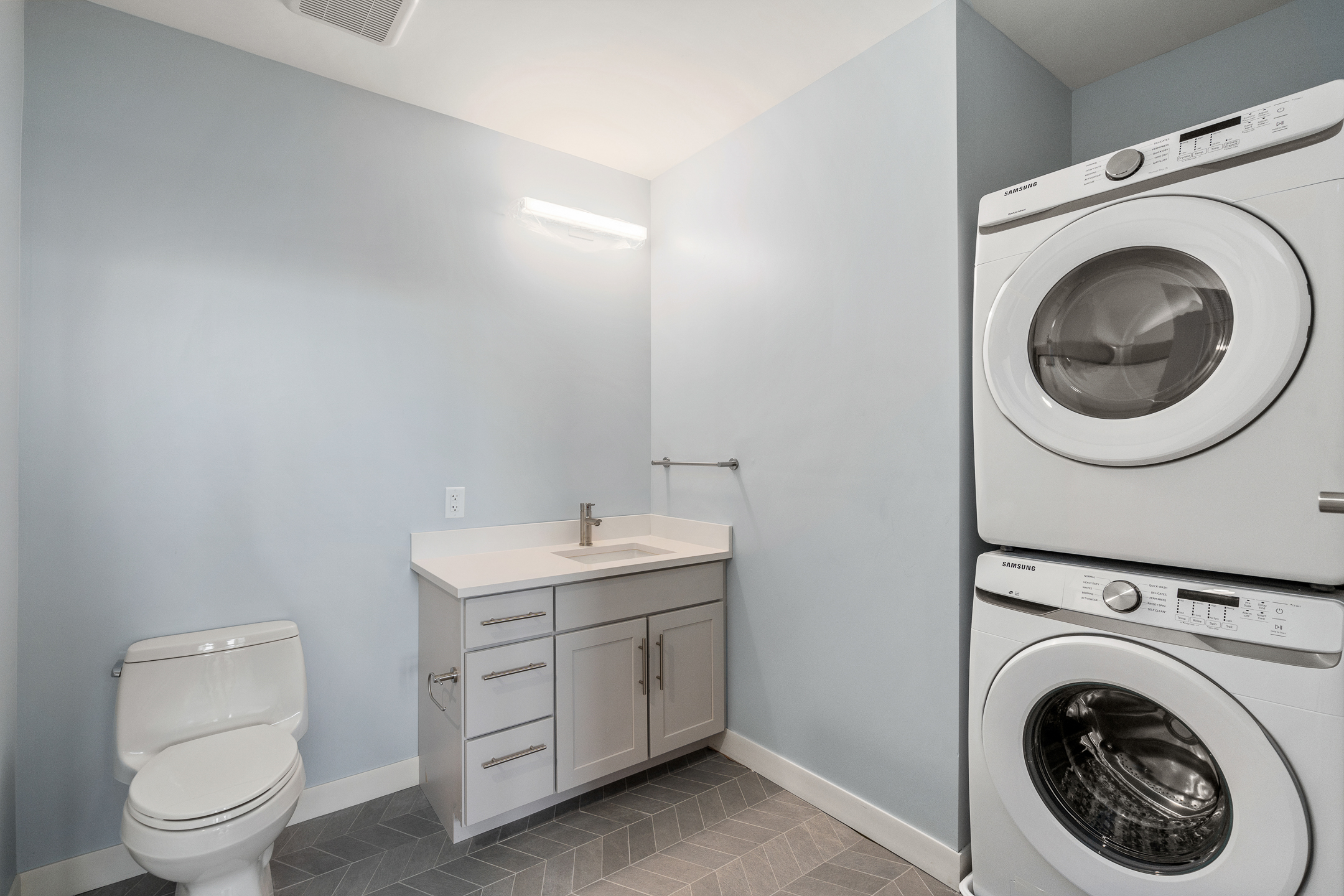 136 Babcock St, Longwood