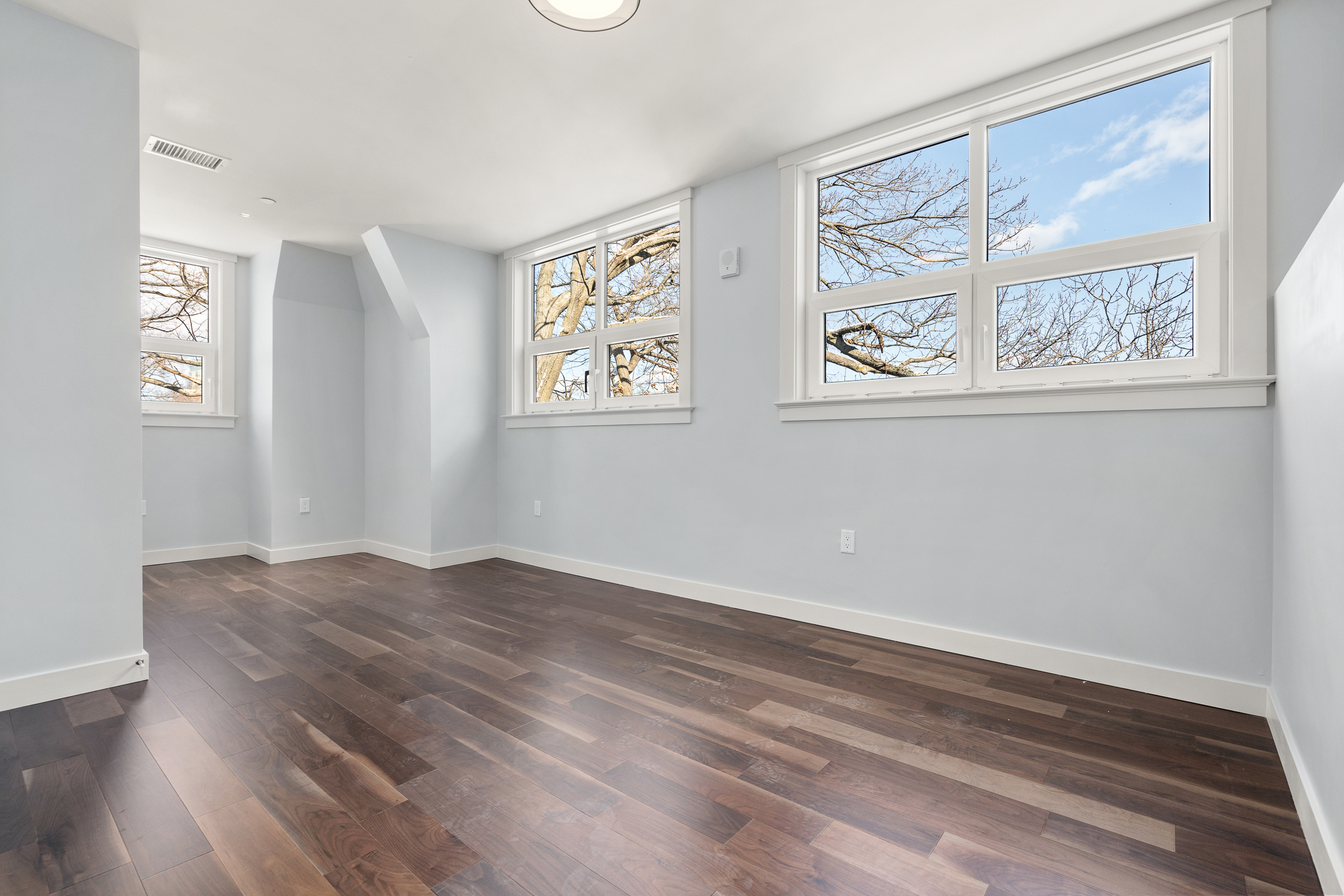 136 Babcock St, Longwood