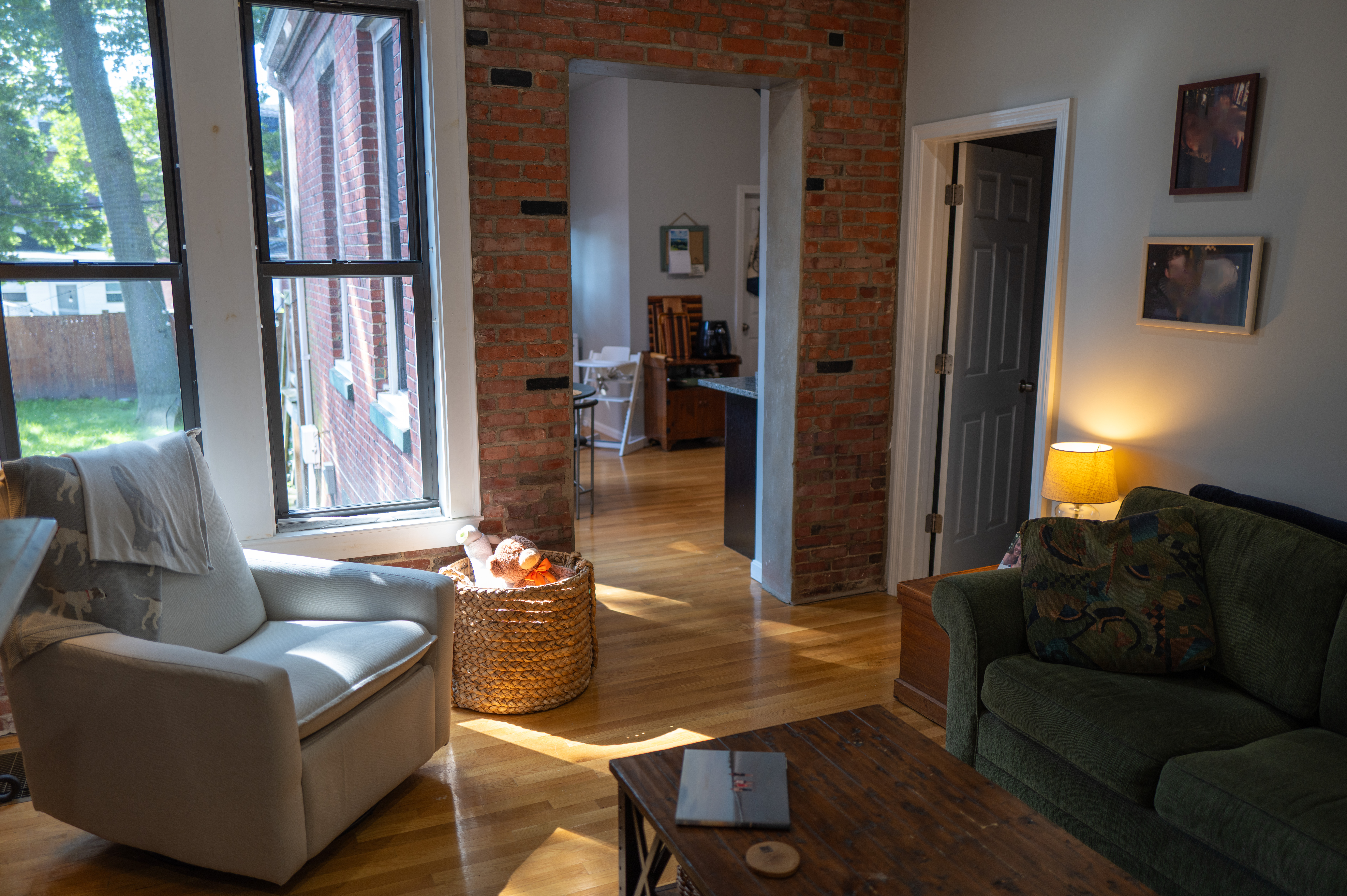 18 Perrin St, Roxbury