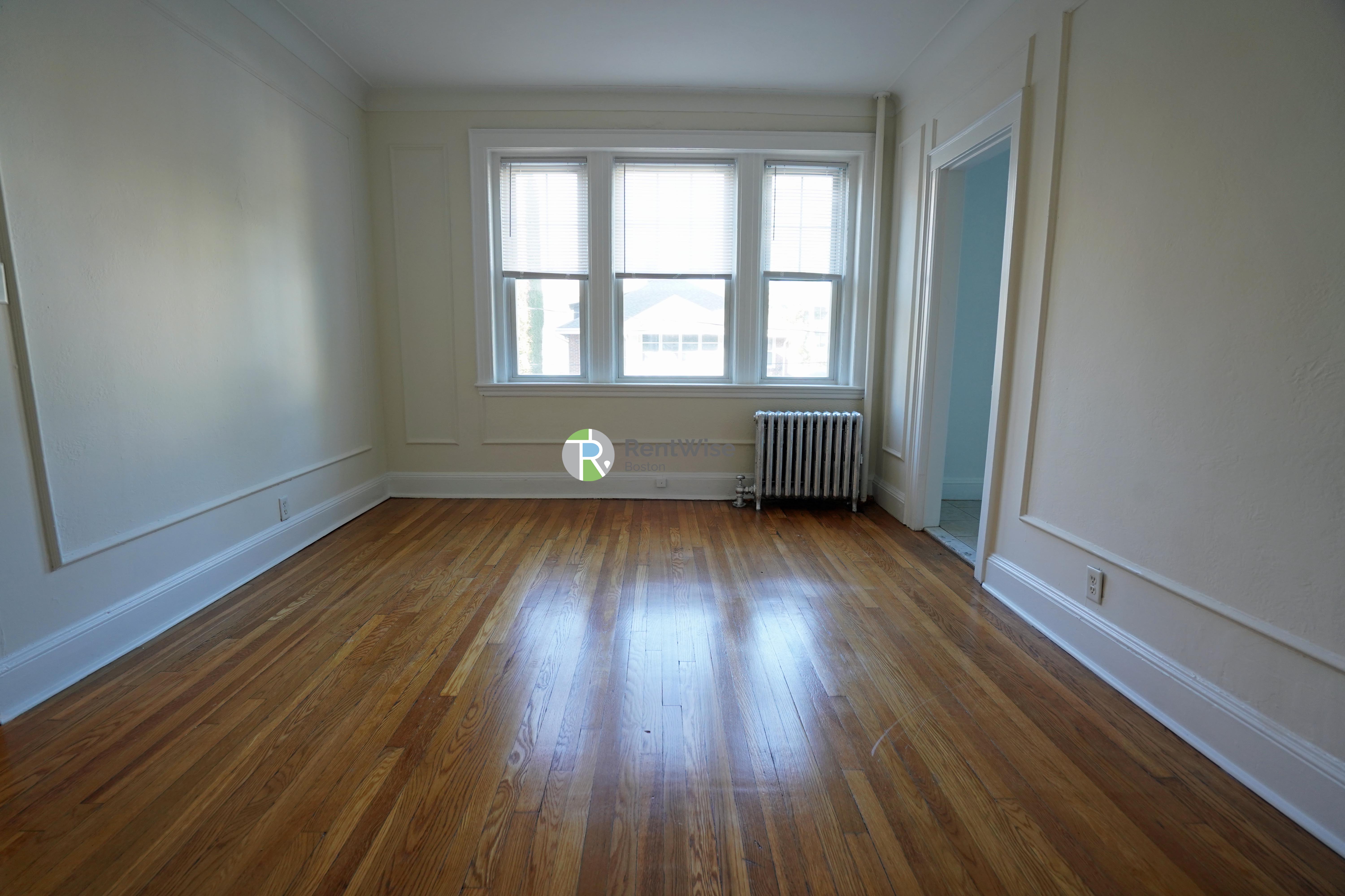 100 Kilsyth Rd, Brighton