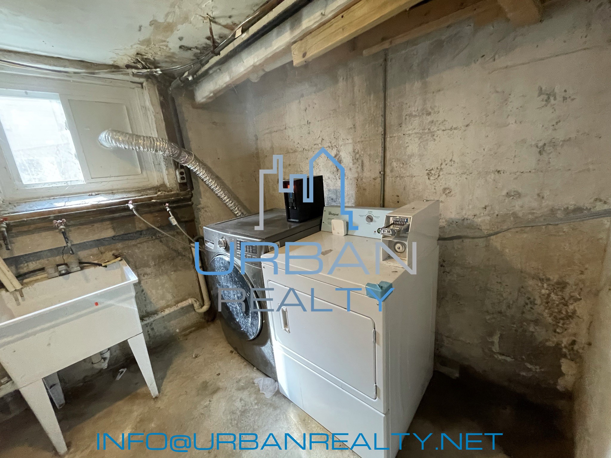 62 Algonquin Rd, Newton