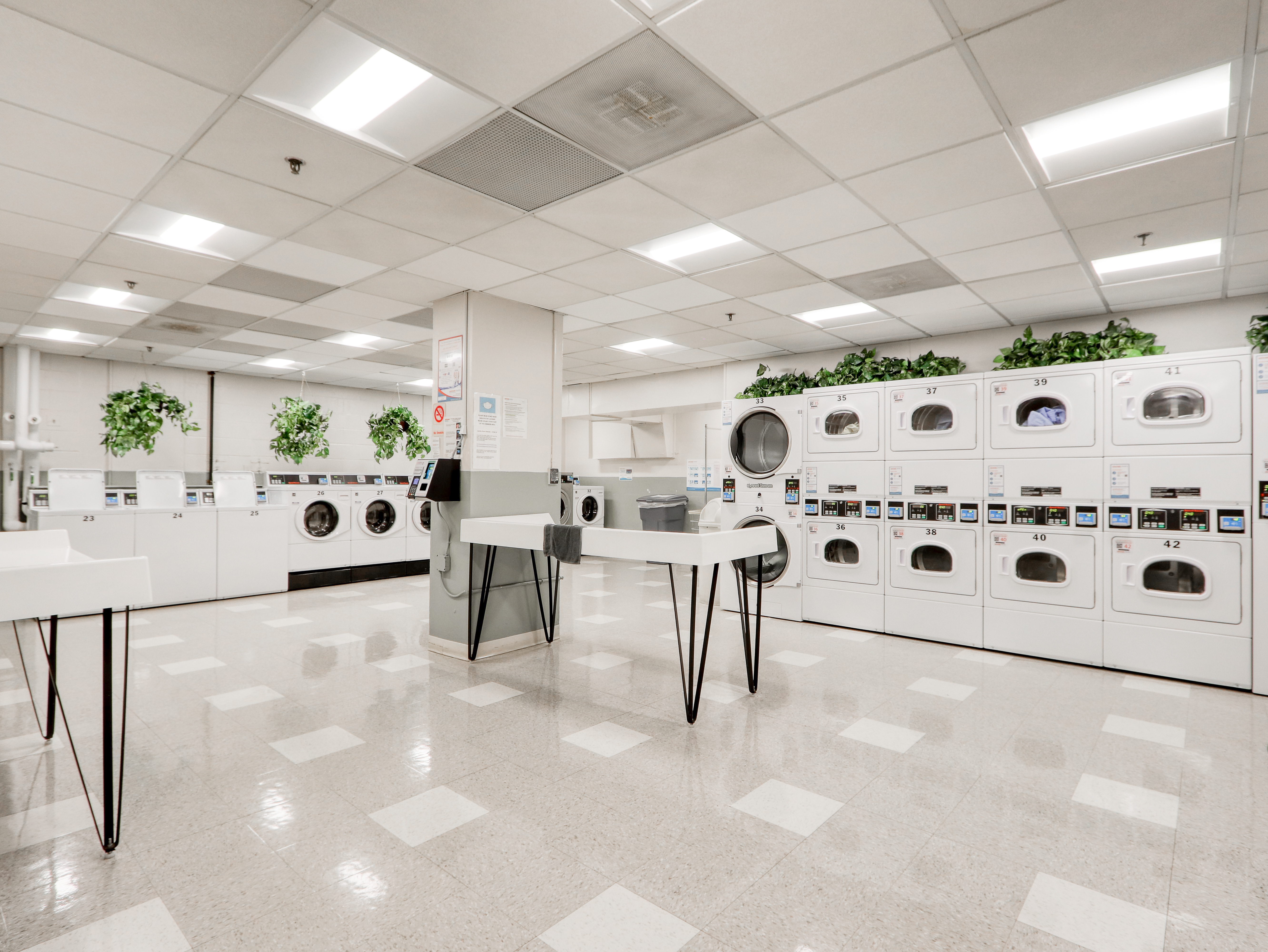 9 Hawthorne Pl, West End