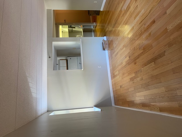 1933 Commonwealth Ave, Brighton