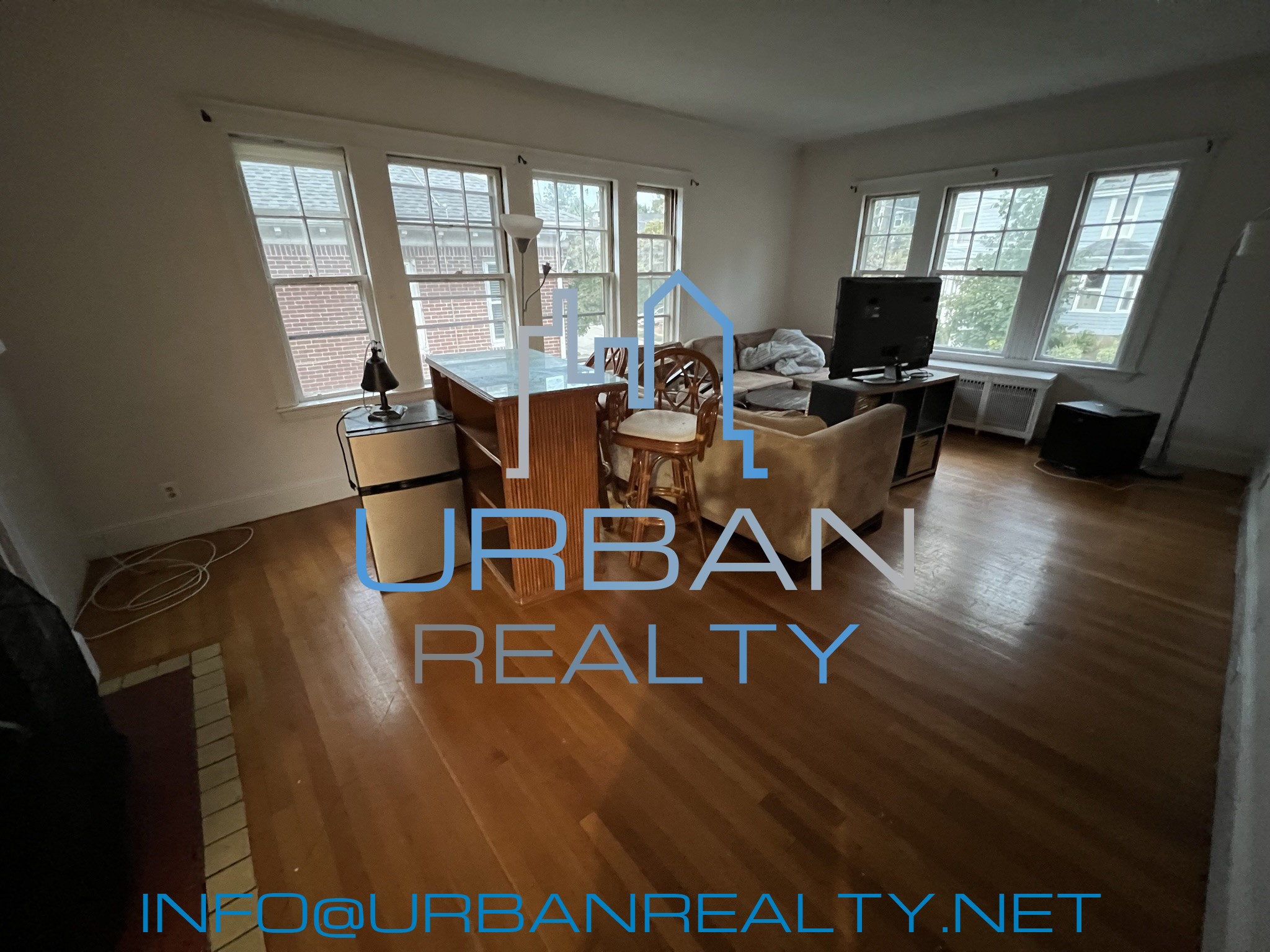 55 Algonquin Rd, Chestnut Hill (Newton)