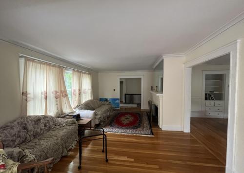 21 Greycliff Rd, Brighton