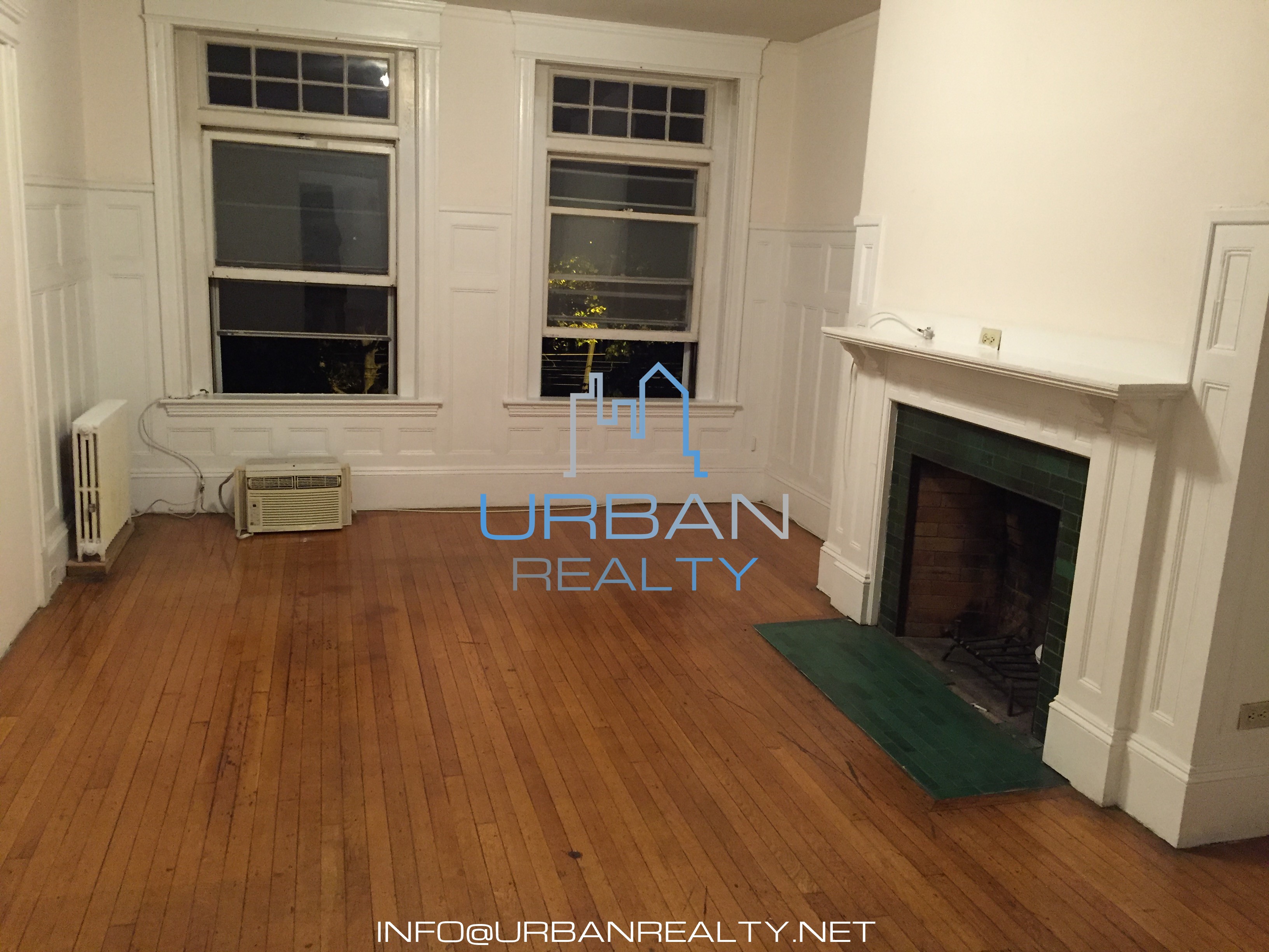 1911 Beacon St, Washington Square