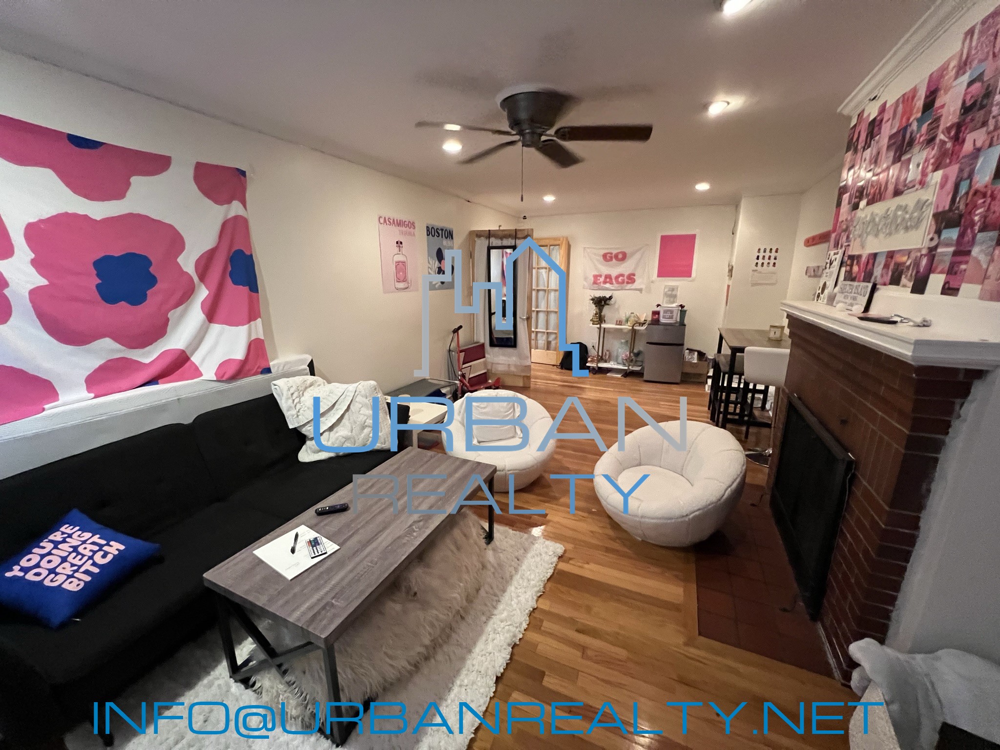 39 Commonwealth Ave, Newton