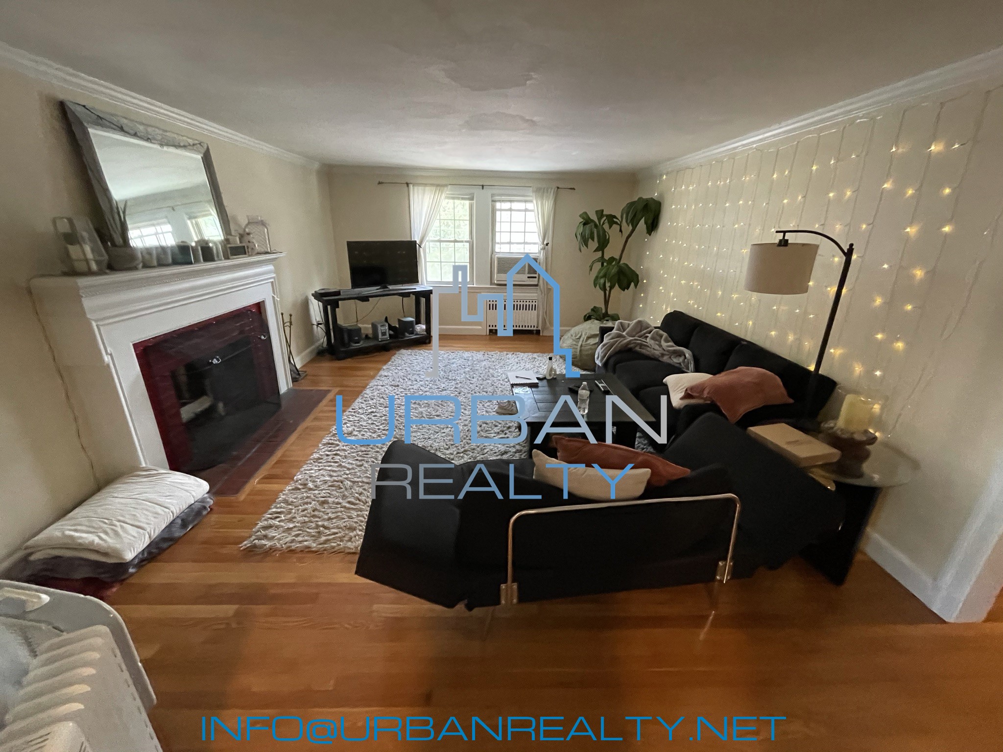 90 Undine Rd, Brighton