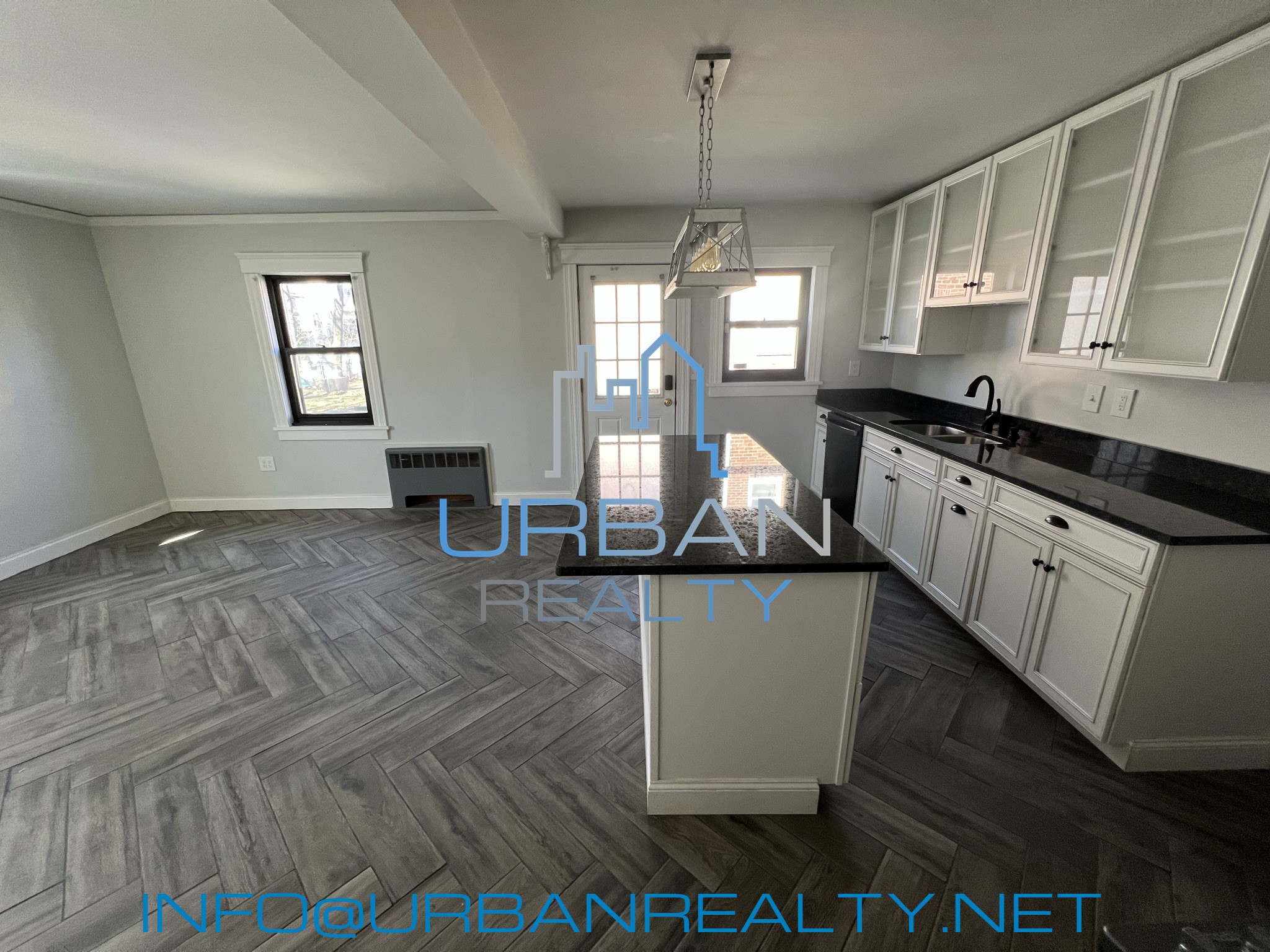 6 Beechcroft St, Brighton