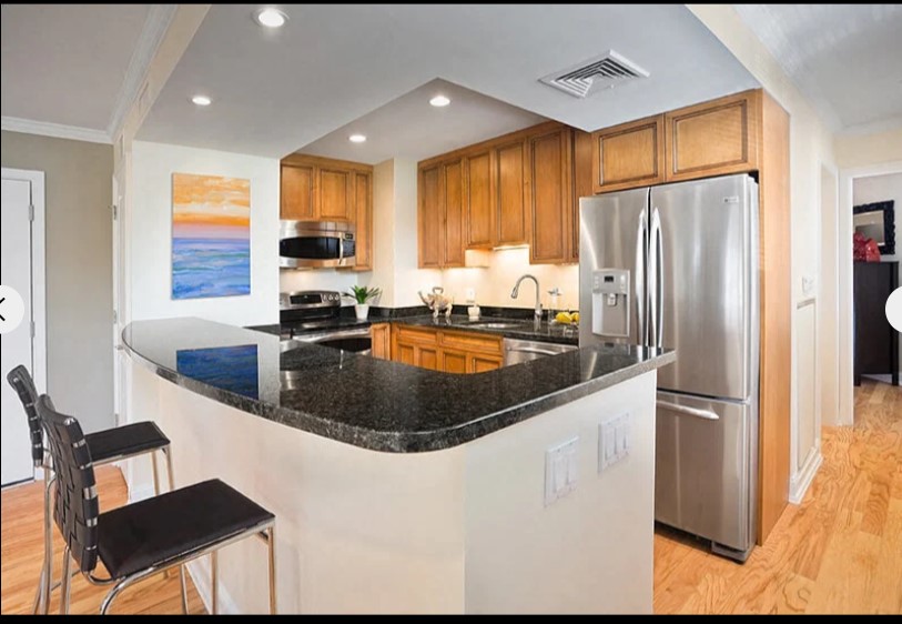 20 Chapel St, Longwood