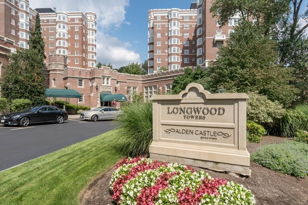 20 Chapel St, Longwood