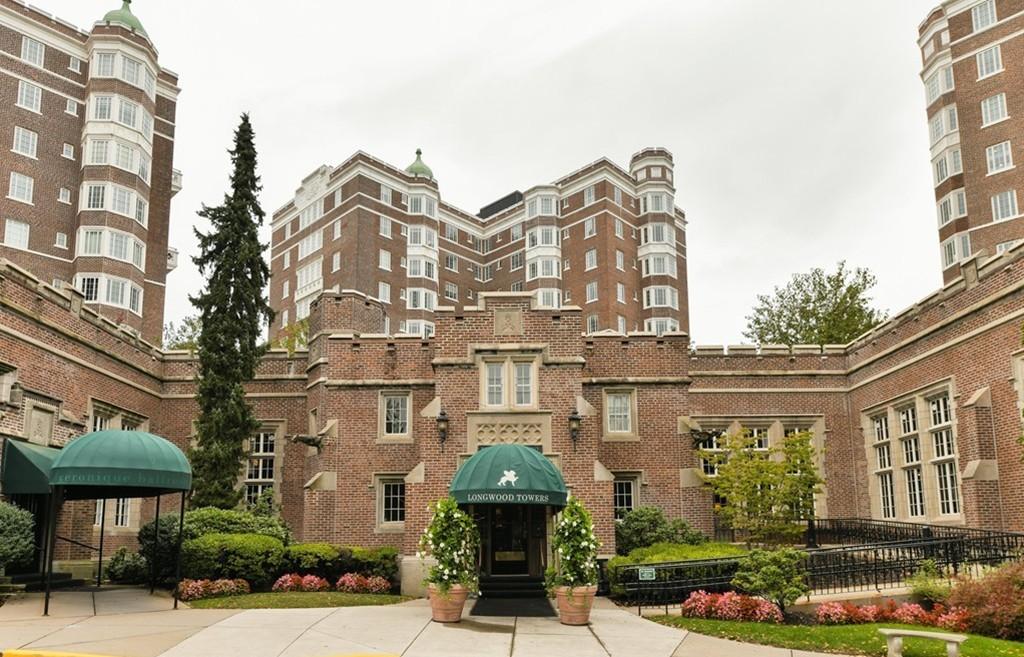 20 Chapel St, Longwood