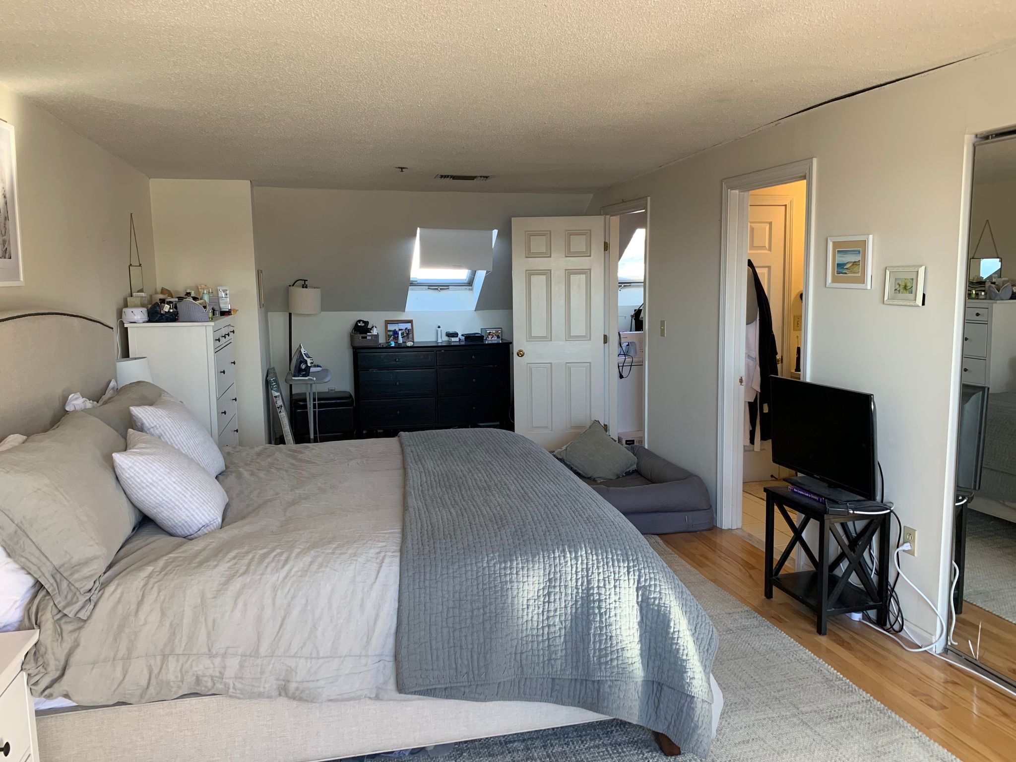 19 Main, Charlestown