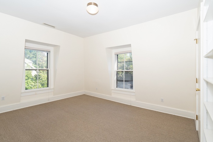 29 Mount Pleasant St, Porter Square