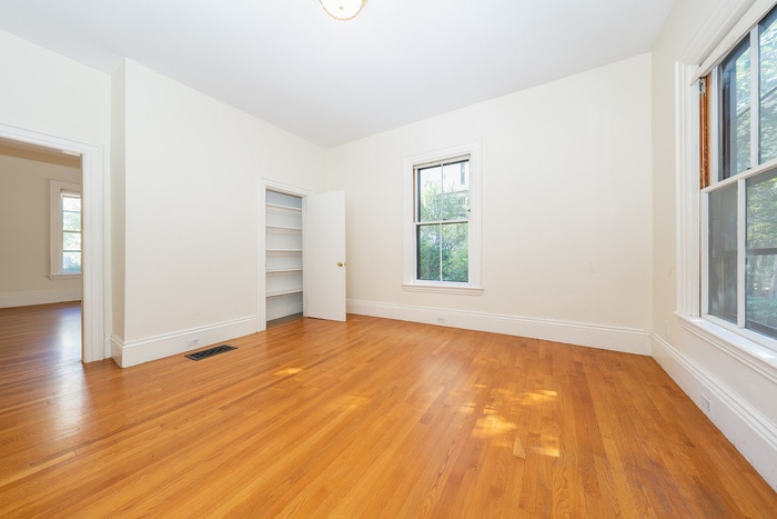 29 Mount Pleasant St, Porter Square