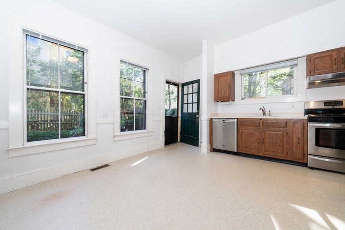 29 Mount Pleasant St, Porter Square