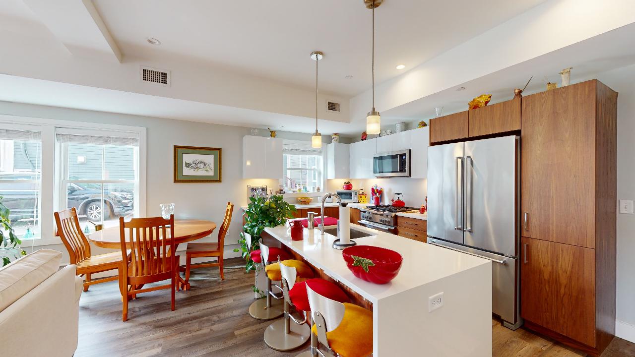 253 Walden St, Porter Square