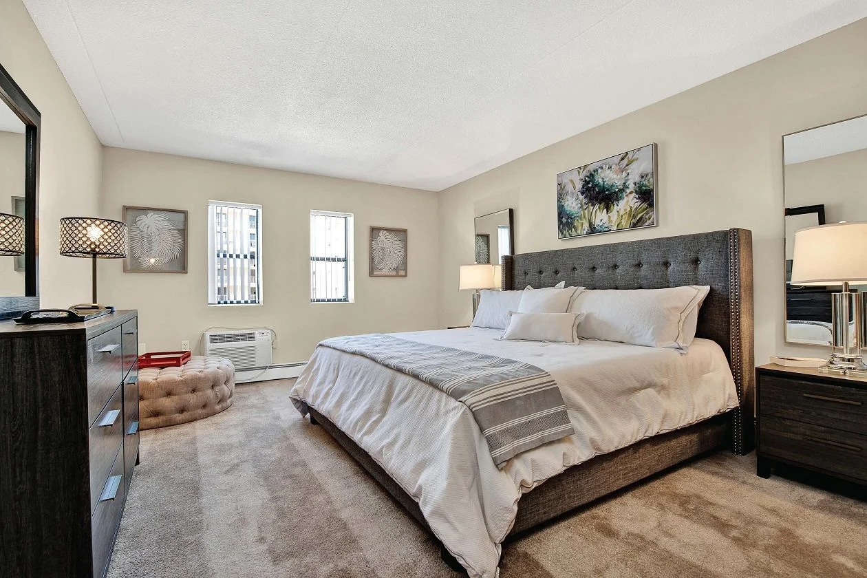 211 Kennedy Dr, Malden