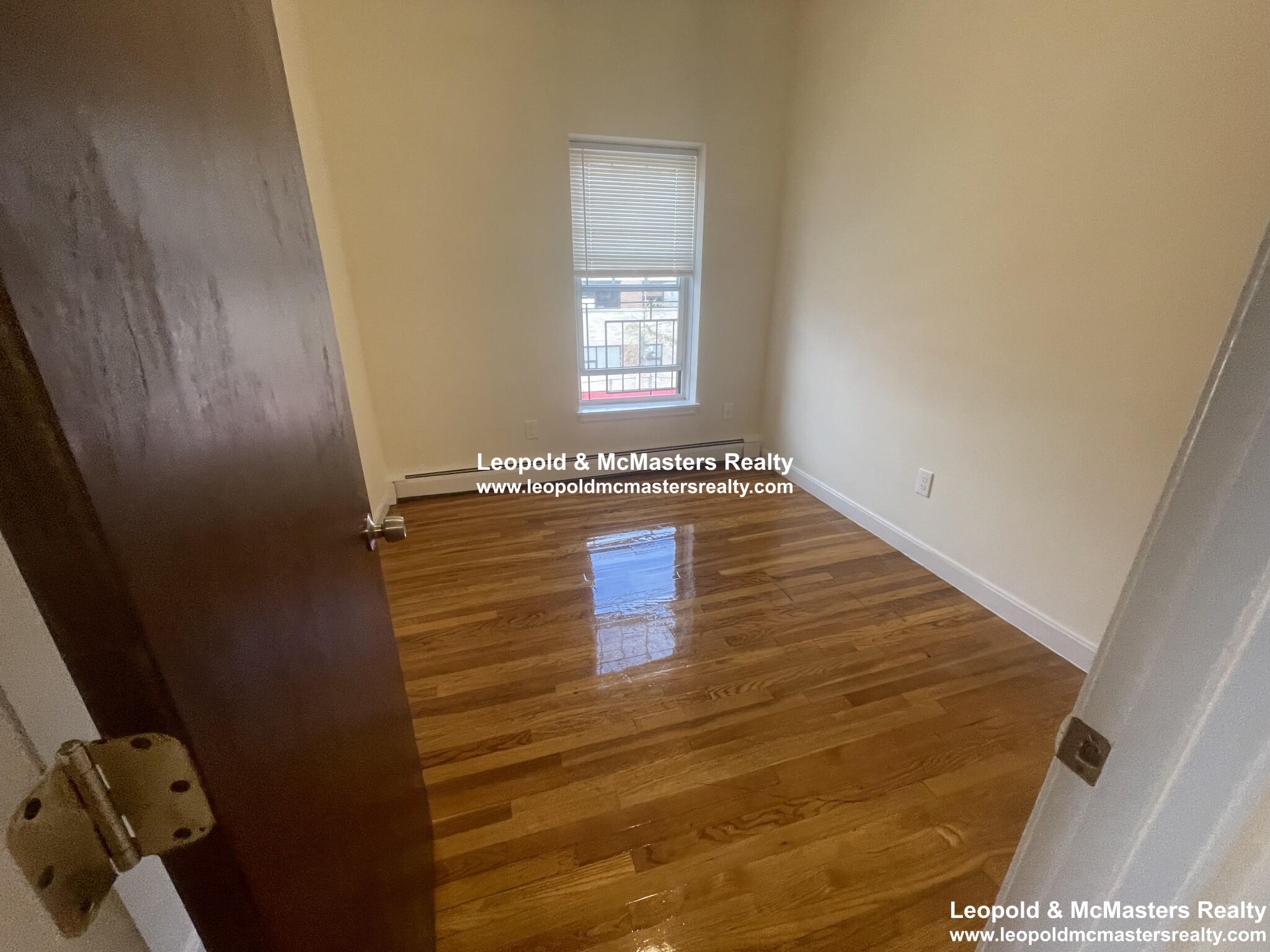 160 North Beacon St, Brighton