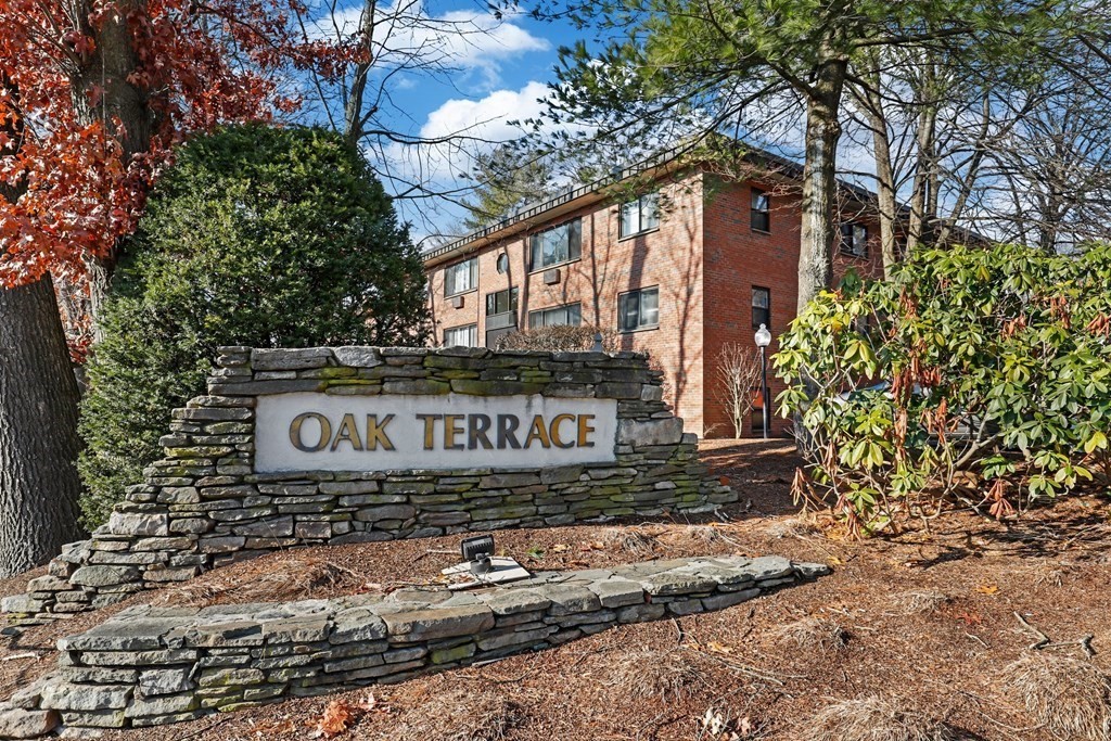 1325 Worcester Rd, Framingham