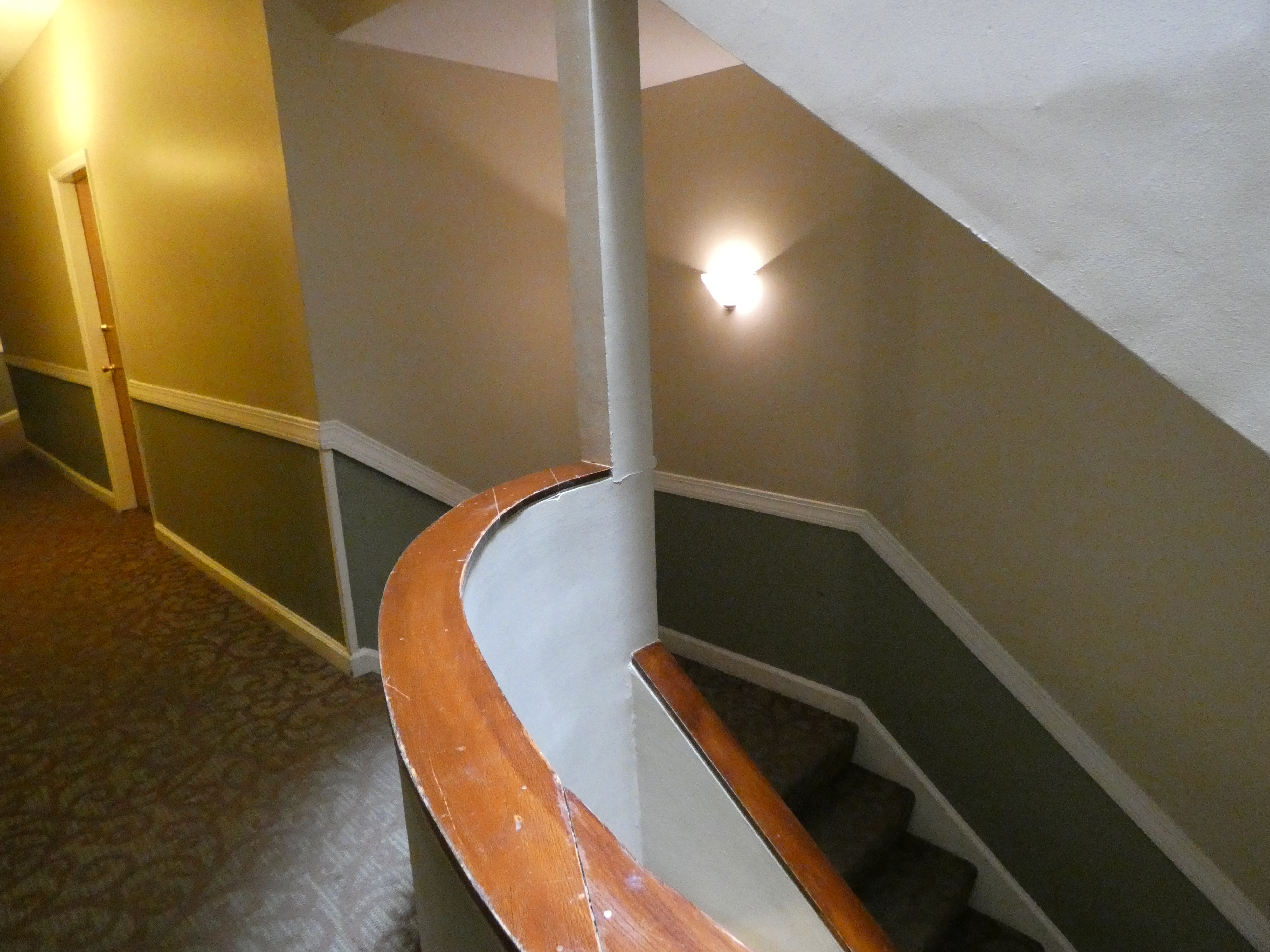 390 Riverway, Fenway