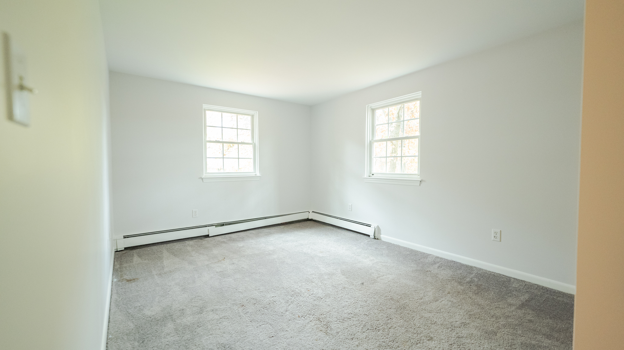 23 Fairview Rd, Framingham