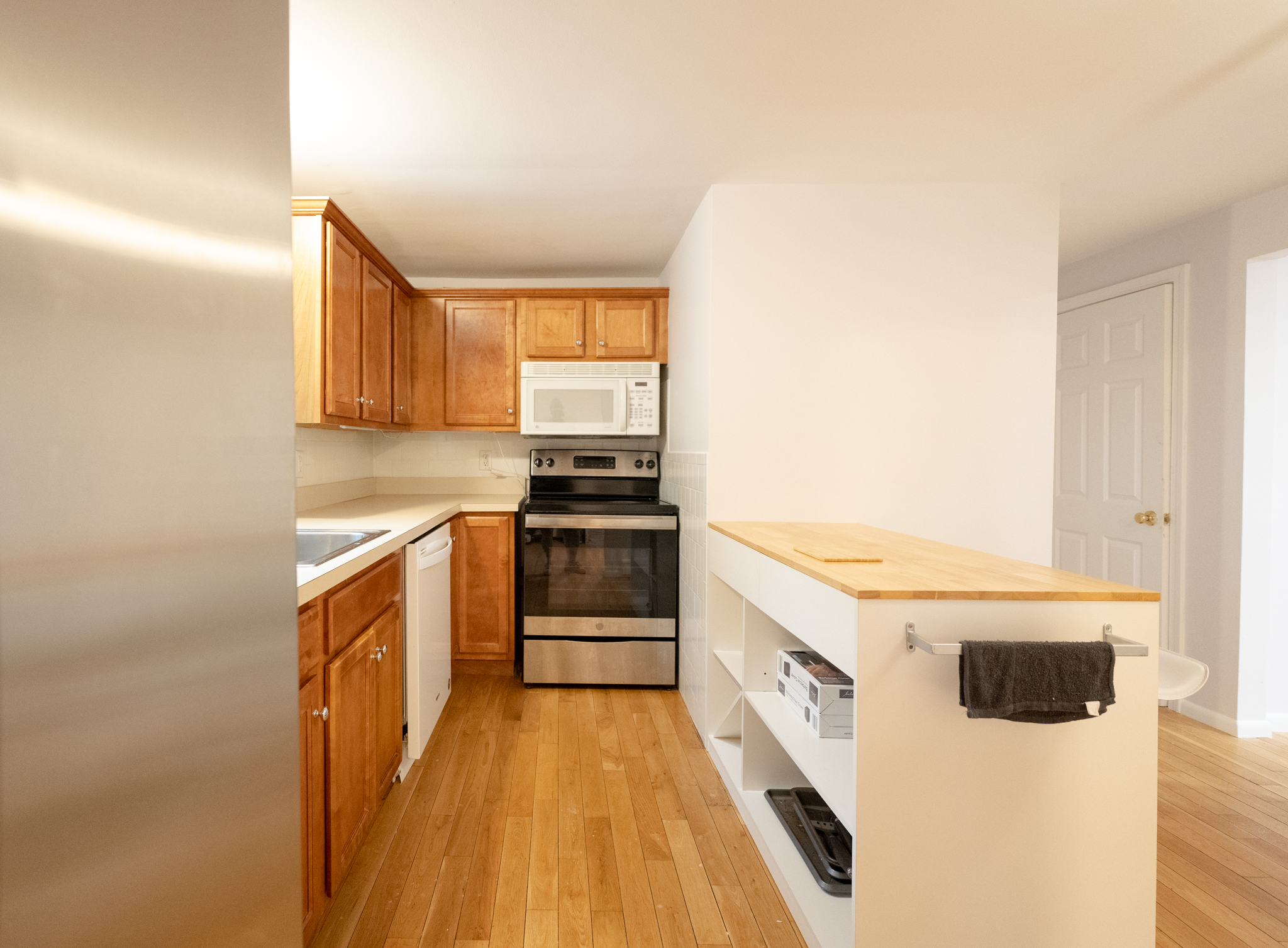 23 Fairview Rd, Framingham