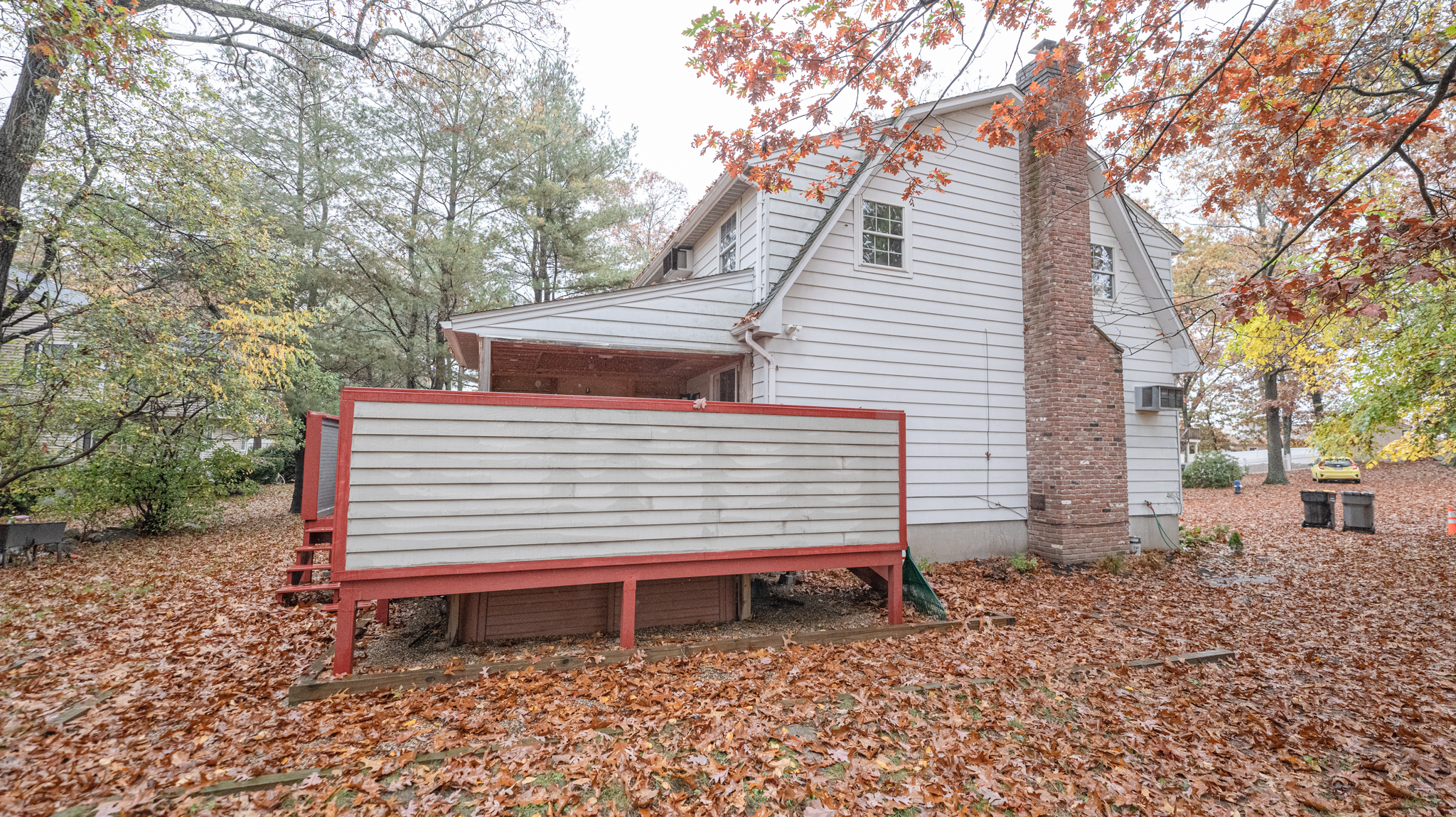 23 Fairview Rd, Framingham