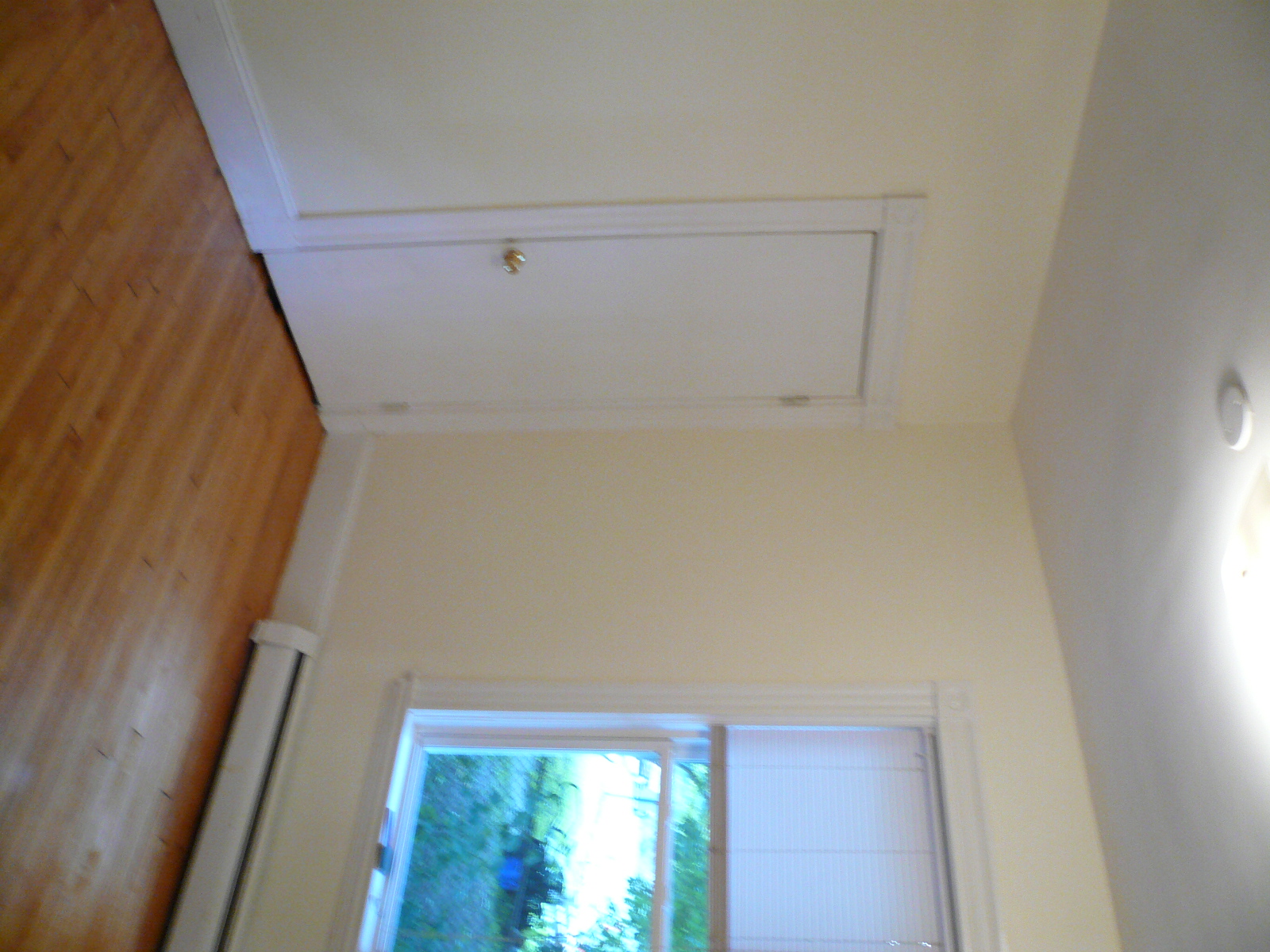 22 Highland Ave, Roxbury