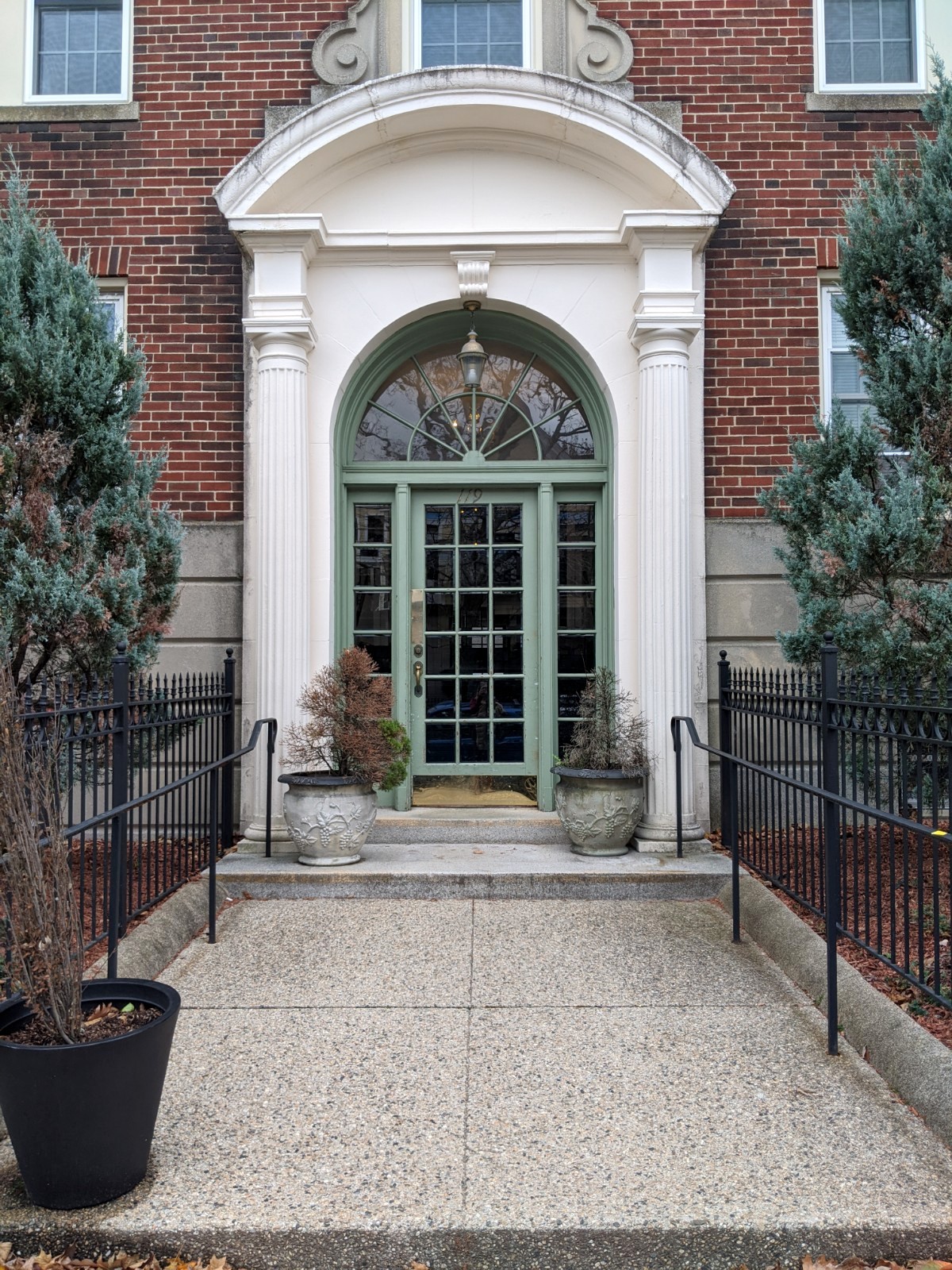 119 College Ave, Davis Square