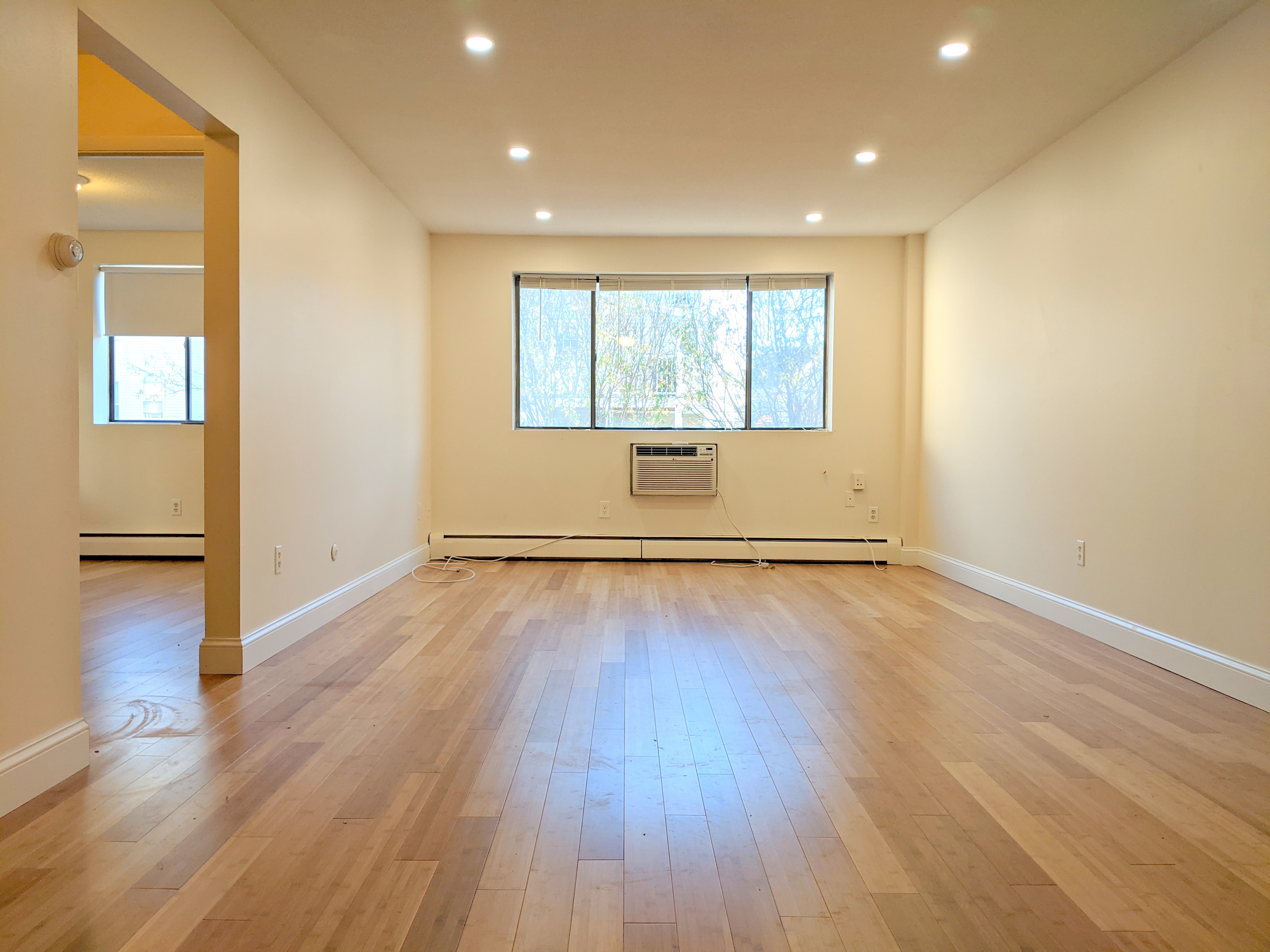 12 Cameron Ave, Davis Square