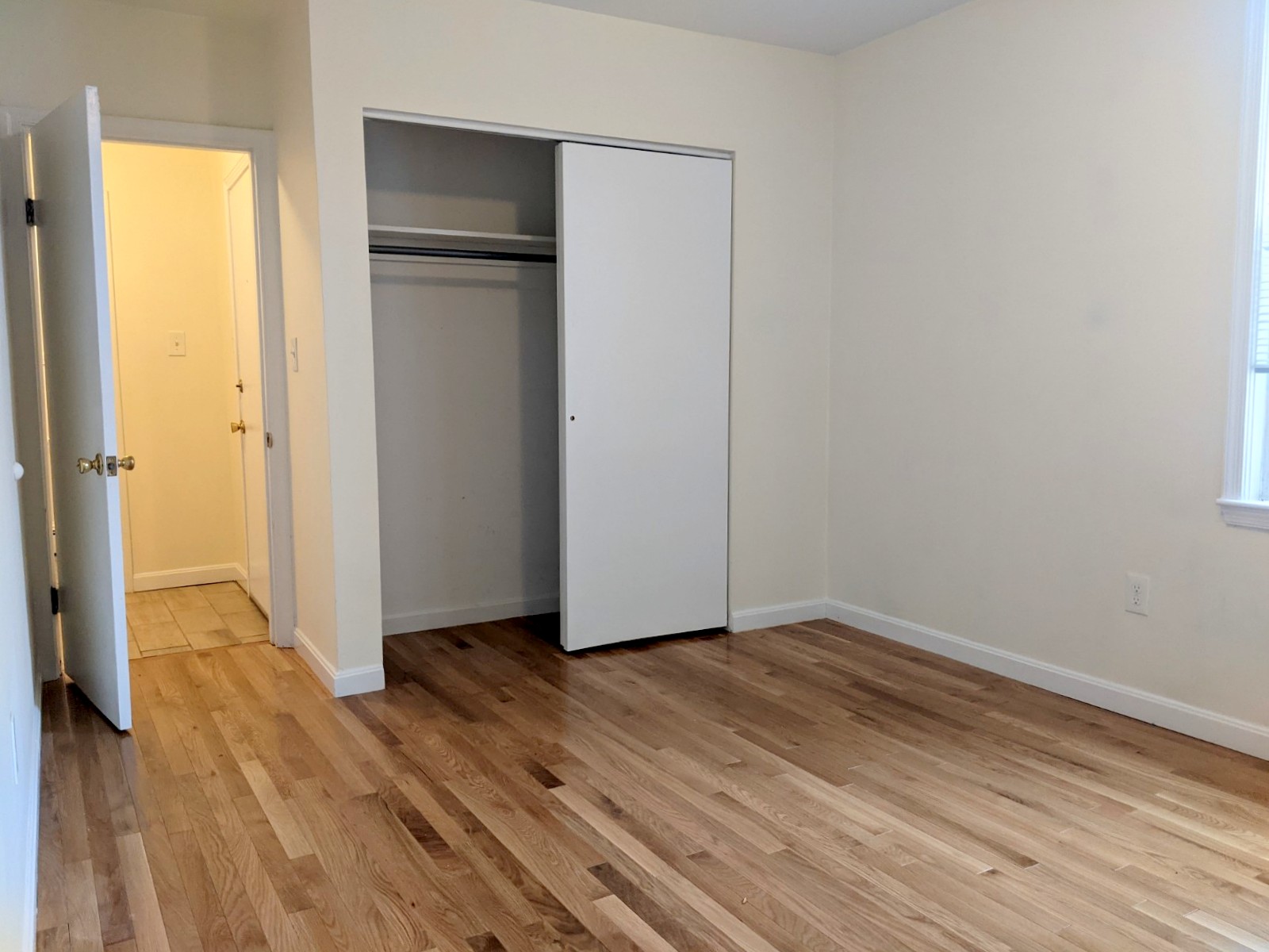 37 Davis Sq, Davis Square