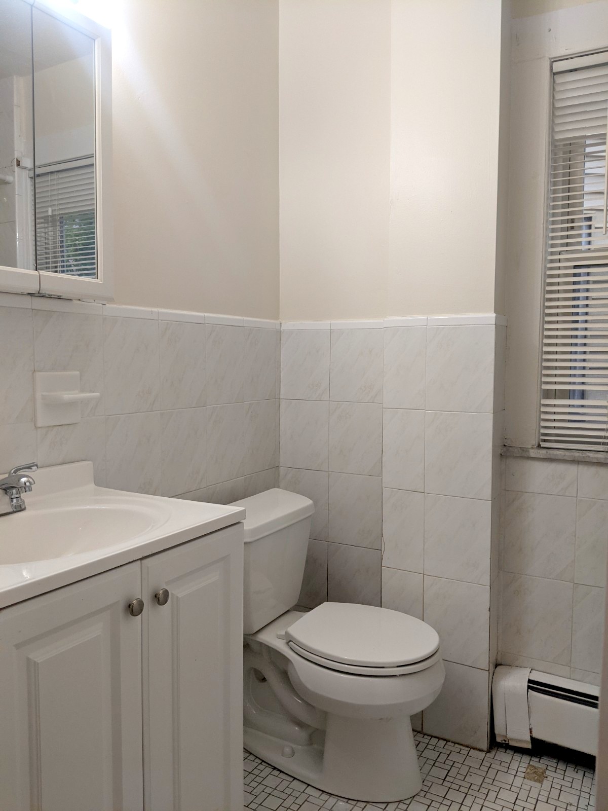 83 Yorktown St, Davis Square