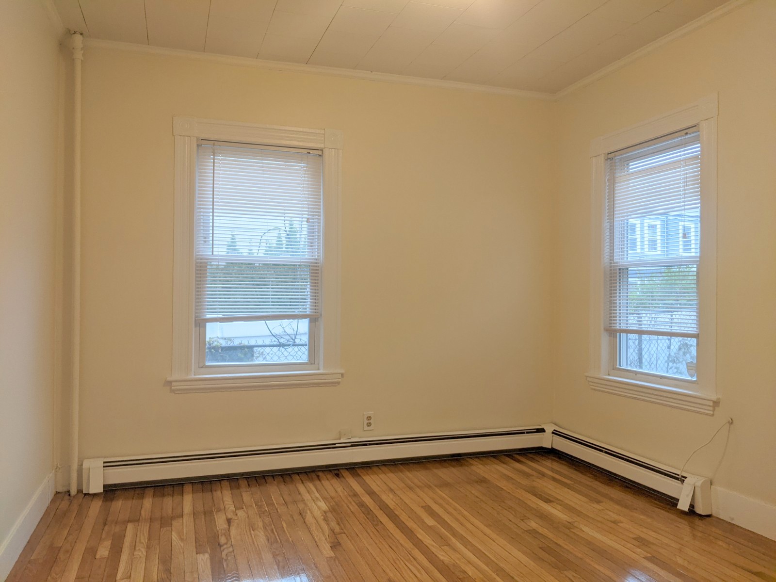 83 Yorktown St, Davis Square