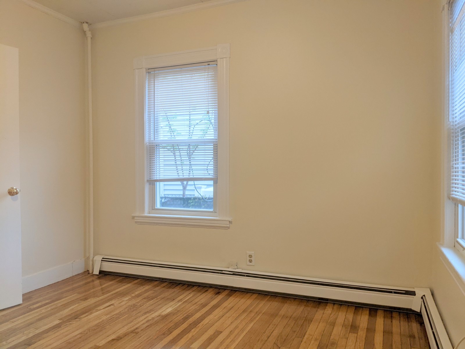 83 Yorktown St, Davis Square