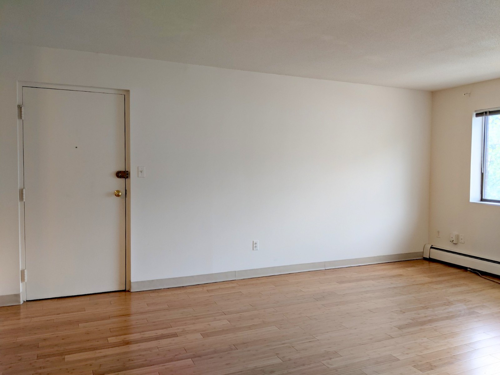 12 Cameron Ave, Davis Square