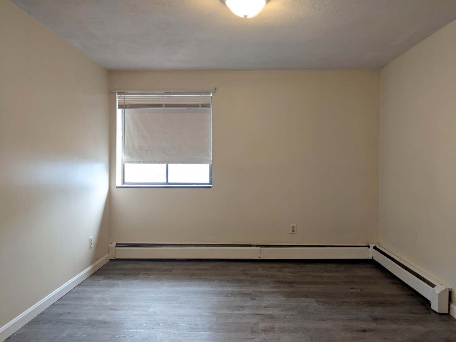 86 Newbury St, Teele Square