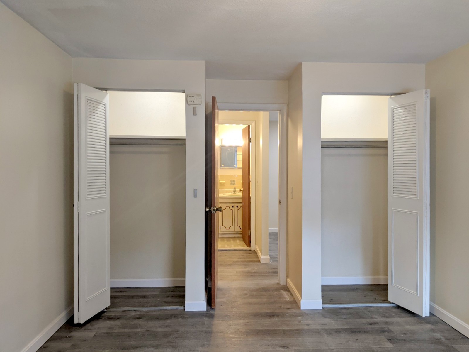 86 Newbury St, Teele Square